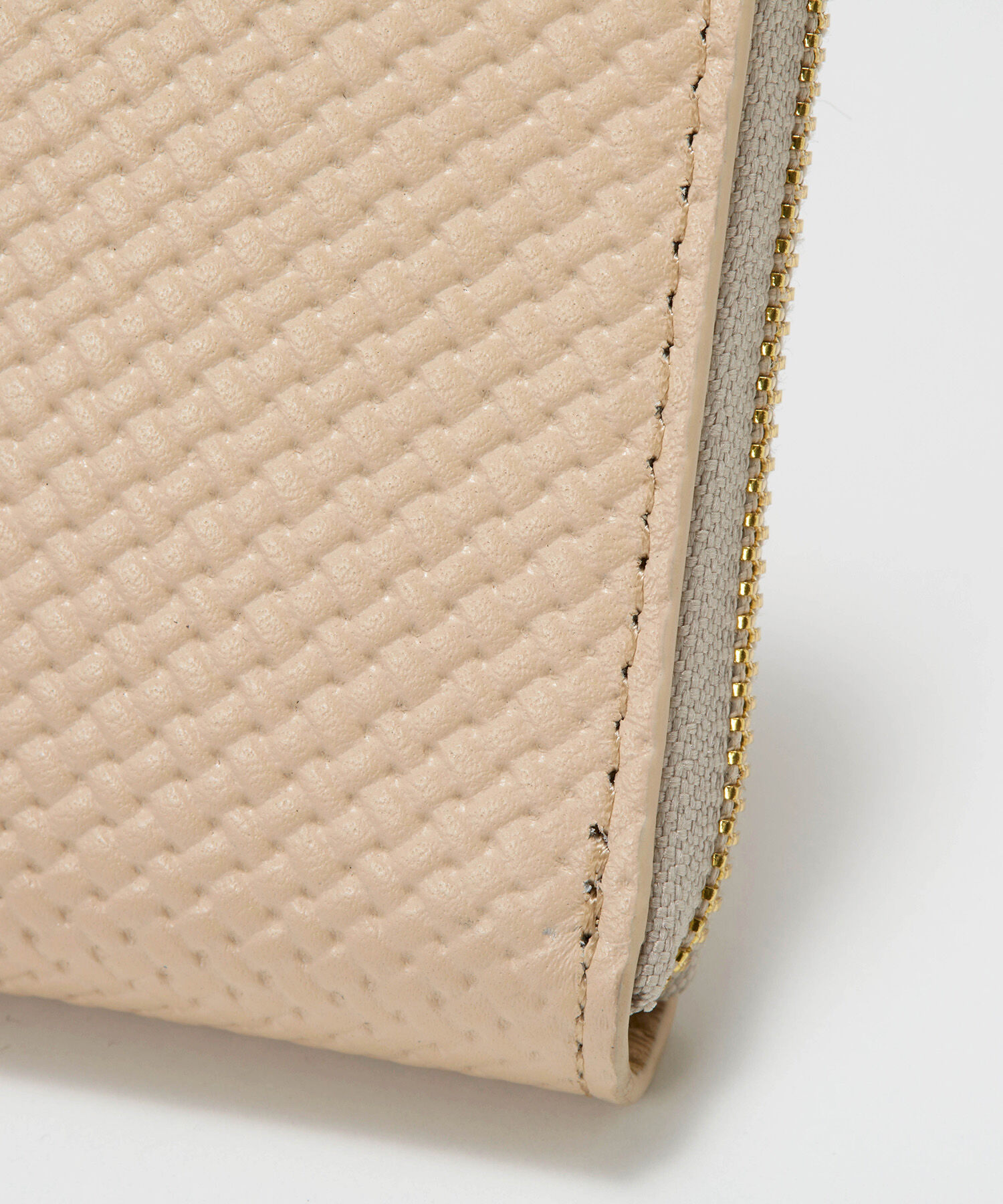 TOPKAPI BREATH「【TREASURE TOPKAPI】クロスエンボス レザー L字ファスナー ミニ 財布」|財布|