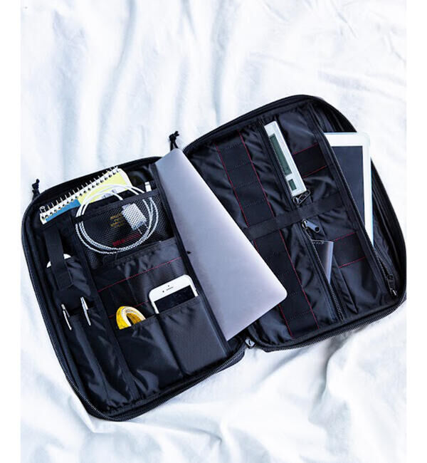 BEAMS PLUS「BRIEFING &times; BEAMS PLUS / 別注 REPORTER 13」|トートバッグ|BLACK