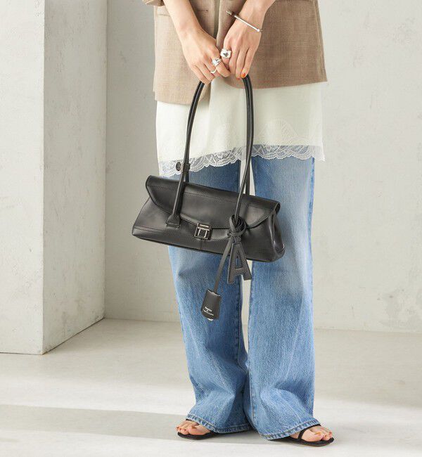 SHIPS for women「《予約》George Cinq:イニシャル チャーム（ブラック） 」|チャーム・キーホルダー|