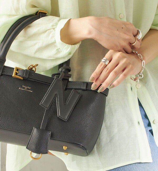 SHIPS for women「《予約》George Cinq:イニシャル チャーム（ブラック） 」|チャーム・キーホルダー|N