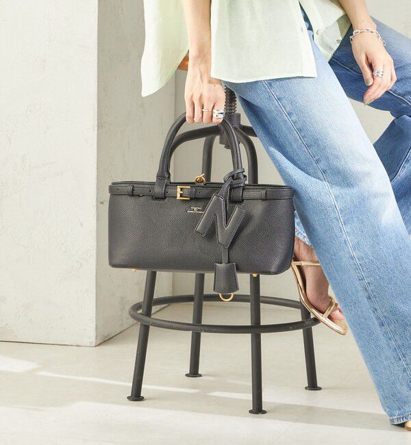 SHIPS for women「《予約》George Cinq:イニシャル チャーム（ブラック） 」|チャーム・キーホルダー|