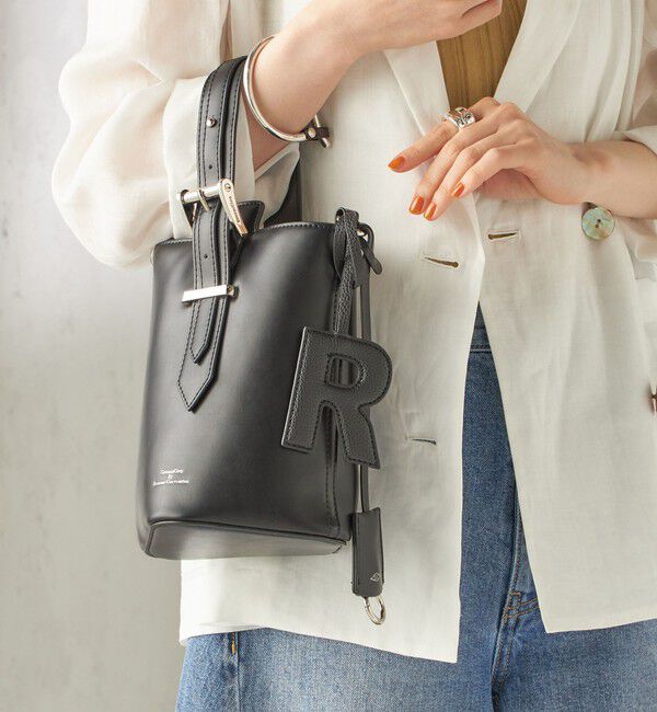 SHIPS for women「《予約》George Cinq:イニシャル チャーム（ブラック） 」|チャーム・キーホルダー|R