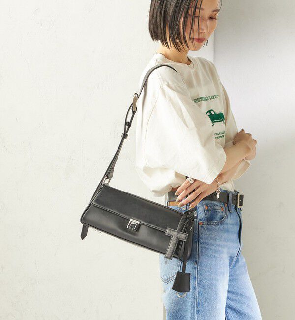 SHIPS for women「《予約》George Cinq:イニシャル チャーム（ブラック） 」|チャーム・キーホルダー|