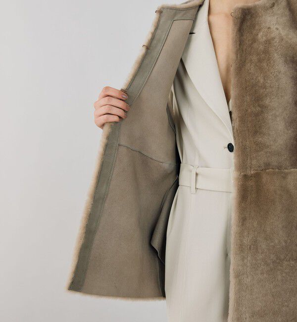 TOMORROWLAND GOODS「DES PRES  ムートンジレ」|ダウンベスト・ベスト|