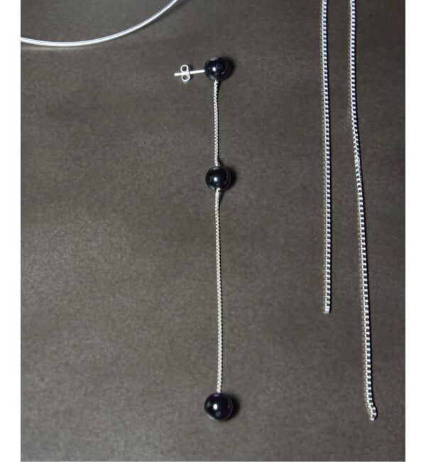  「SASKIA DIEZ 3DROP EARRING ONYX 1PEACE：片耳ピアス」|ピアス|シルバー