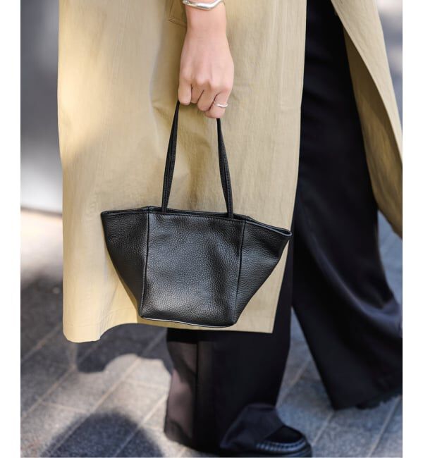 FRAMeWORK「≪予約≫AULENTTI /オウレンティ LONG HANDLE トート（ブラック）」|トートバッグ|