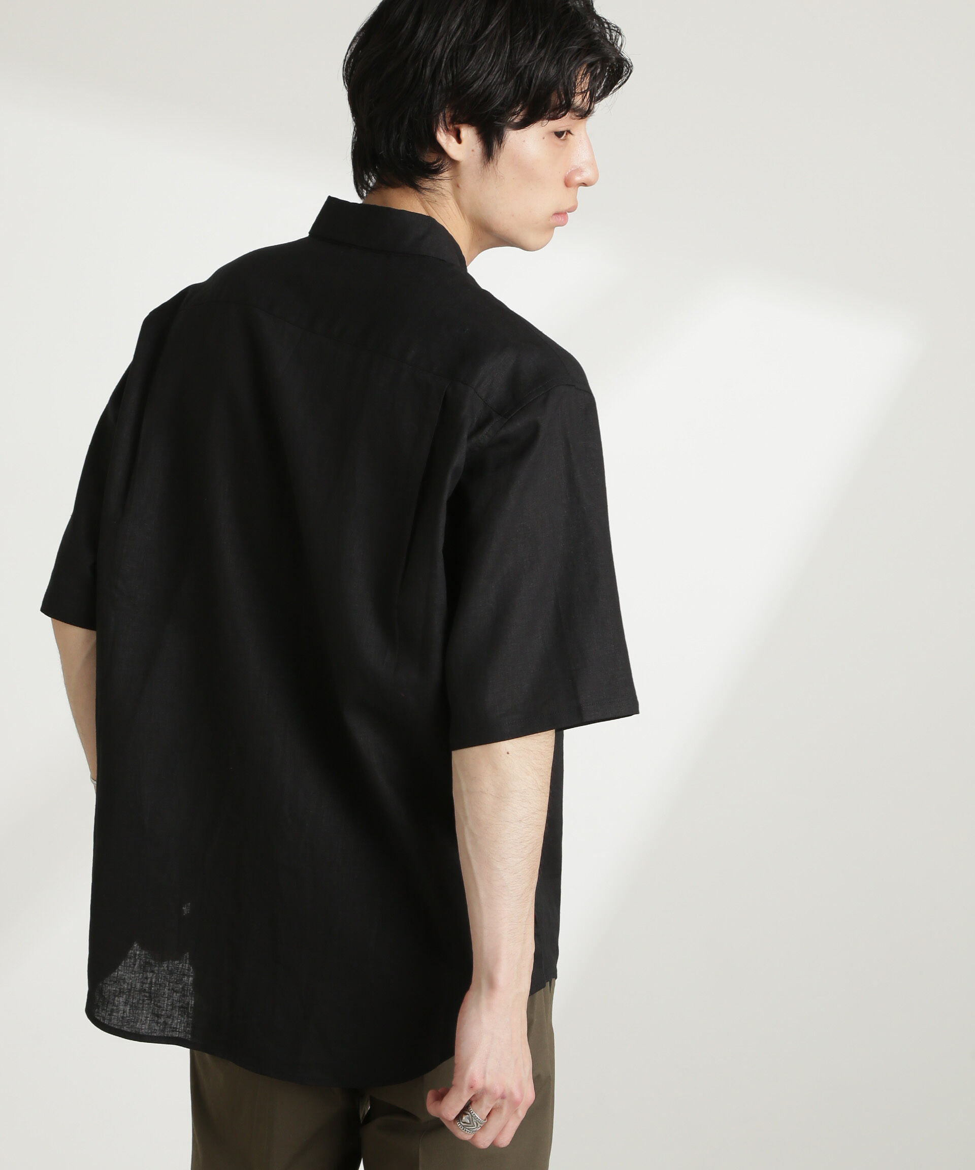 nano･universe「アンチスメルリネン レギュラーカラー 半袖」|シャツ・ブラウス|