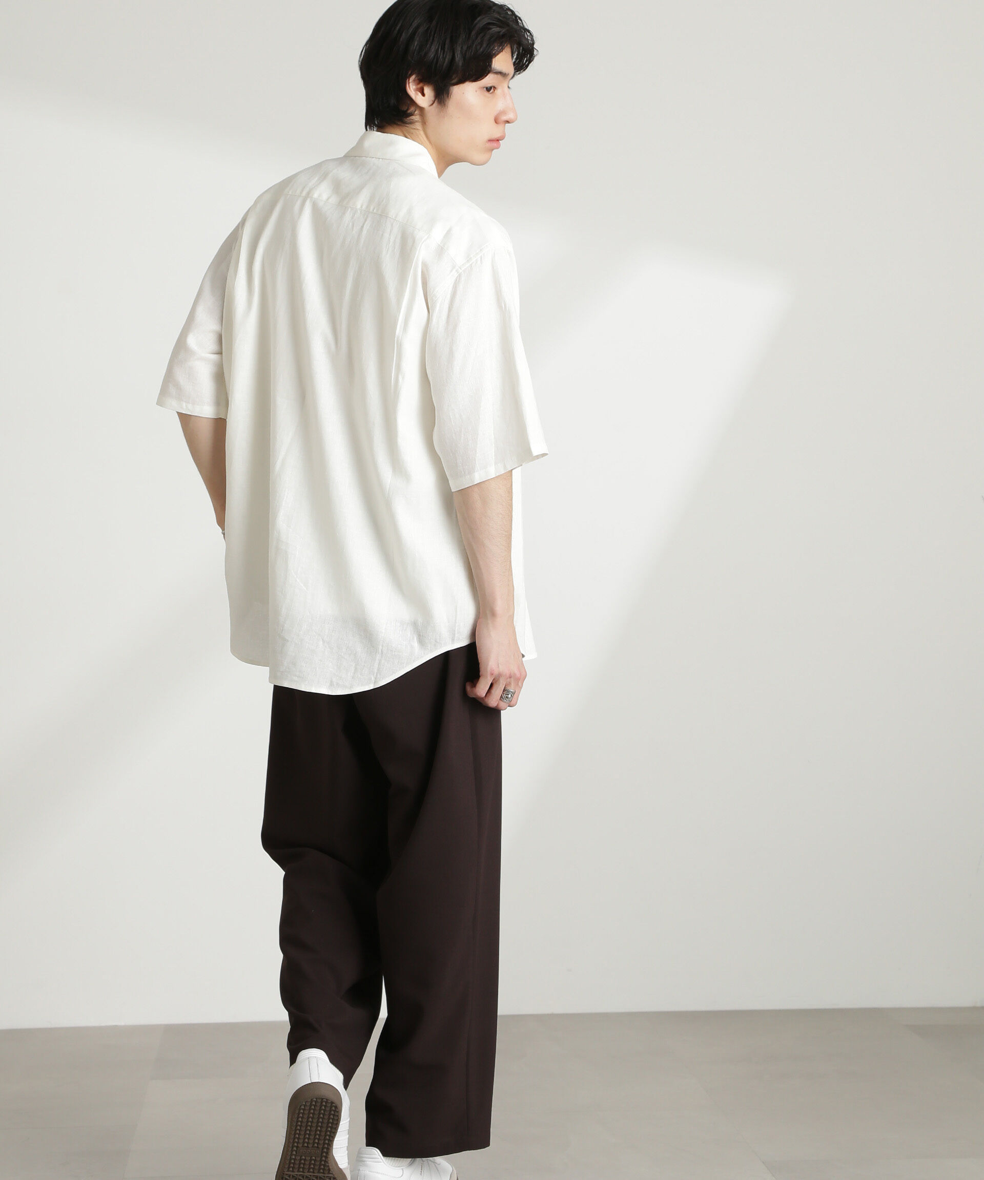 nano･universe「アンチスメルリネン レギュラーカラー 半袖」|シャツ・ブラウス|