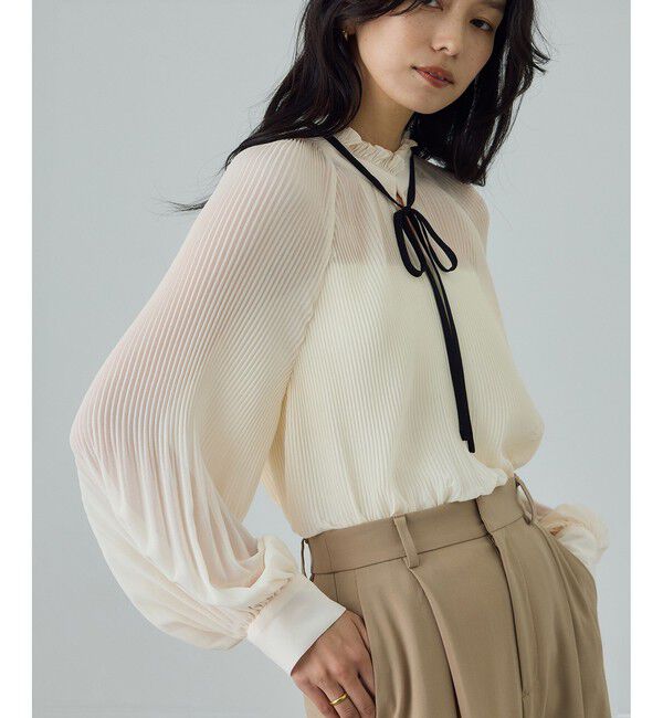 ROPE「プリーツデザインブラウス/イージーケア」|シャツ・ブラウス|オフホワイト(15)