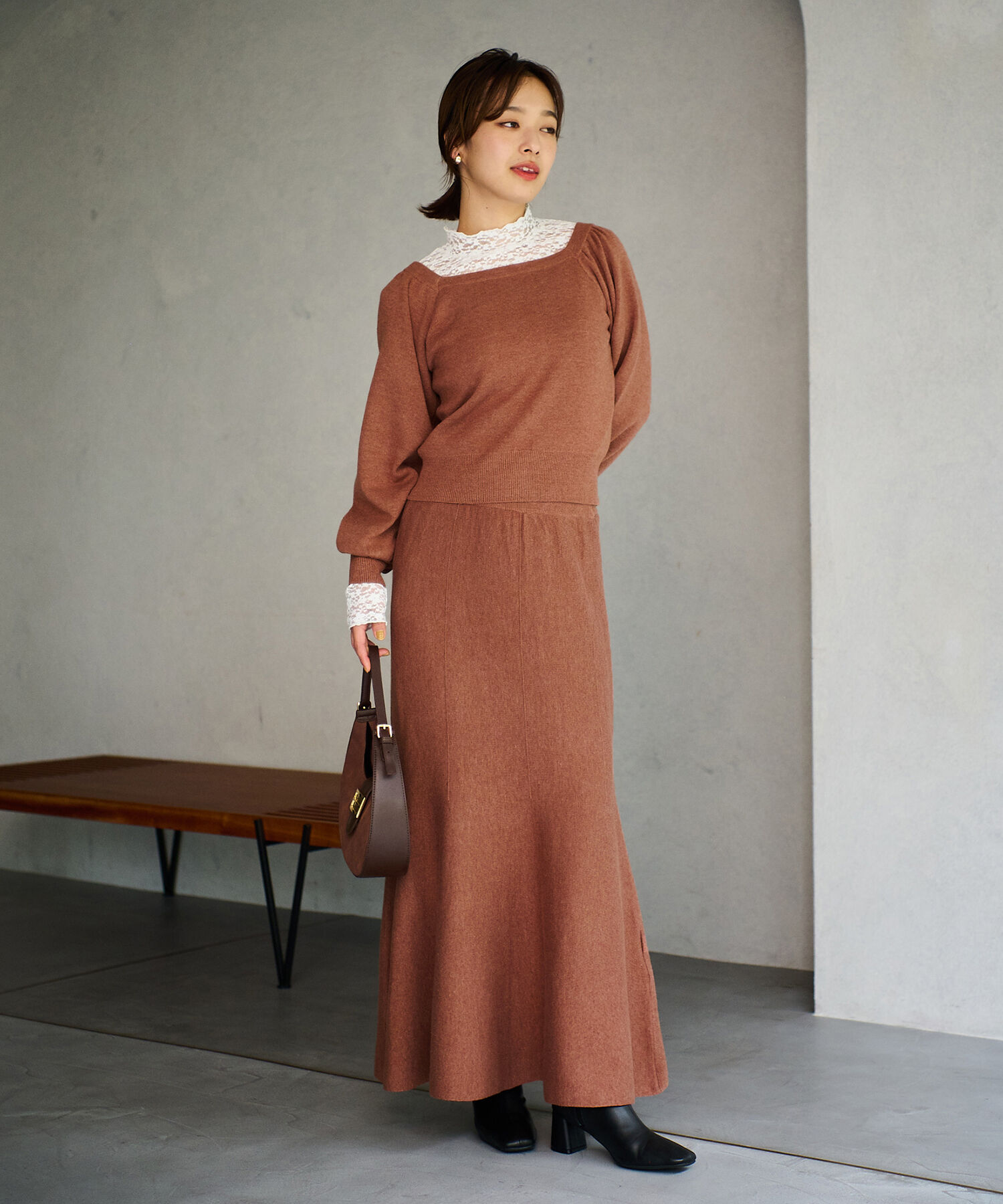 vis-a-vis「【WEB限定】前後2WAYスクエアネックニット【セットアップ対応】」|ニット・セーター|