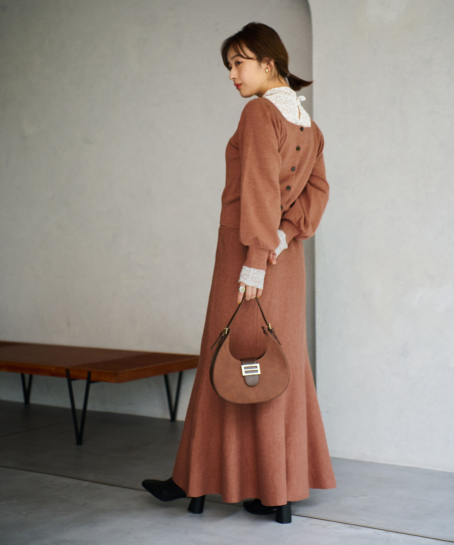 vis-a-vis「【WEB限定】前後2WAYスクエアネックニット【セットアップ対応】」|ニット・セーター|