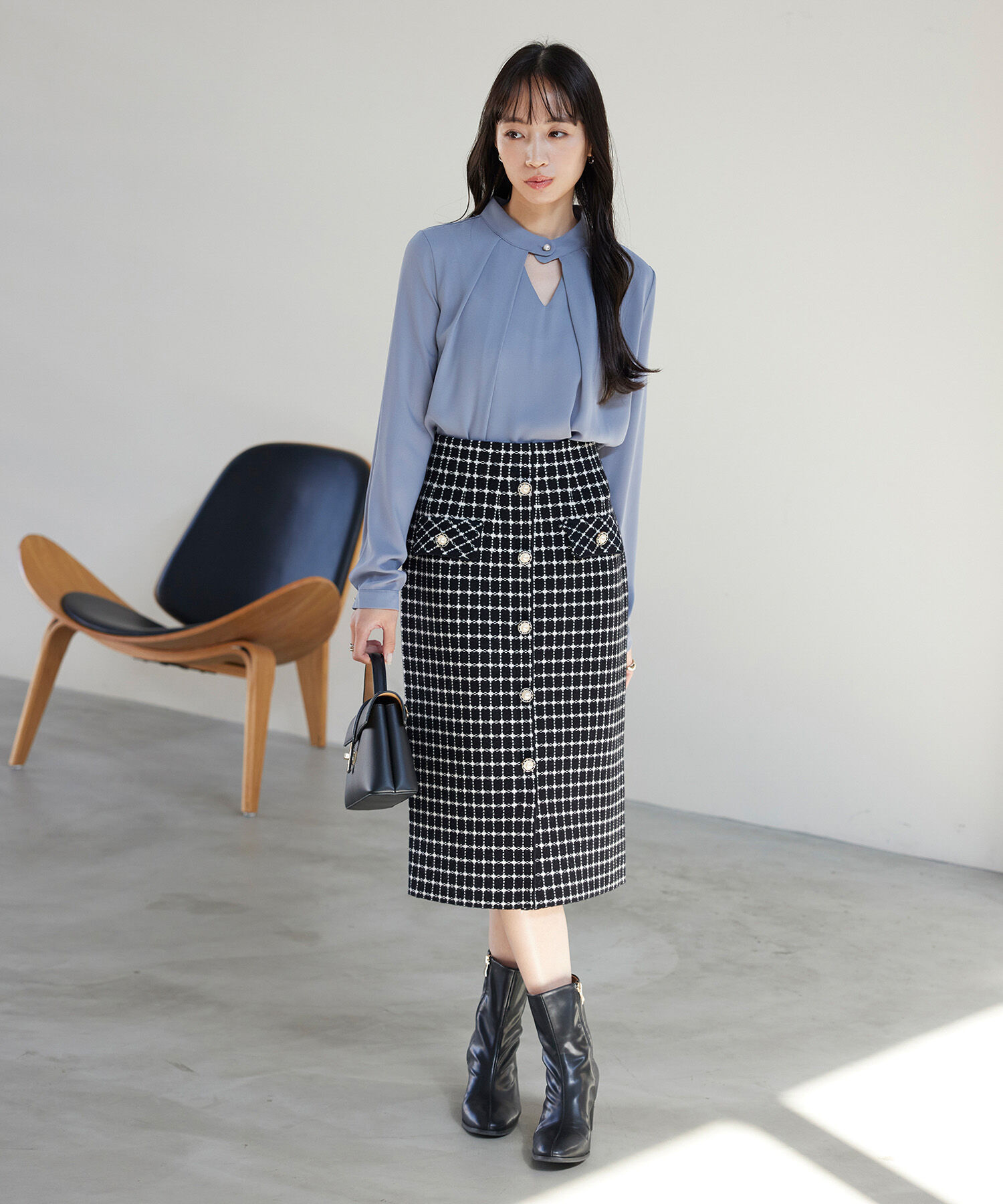 VIS「【WEB限定】チャイナＶカットブラウス」|シャツ・ブラウス|