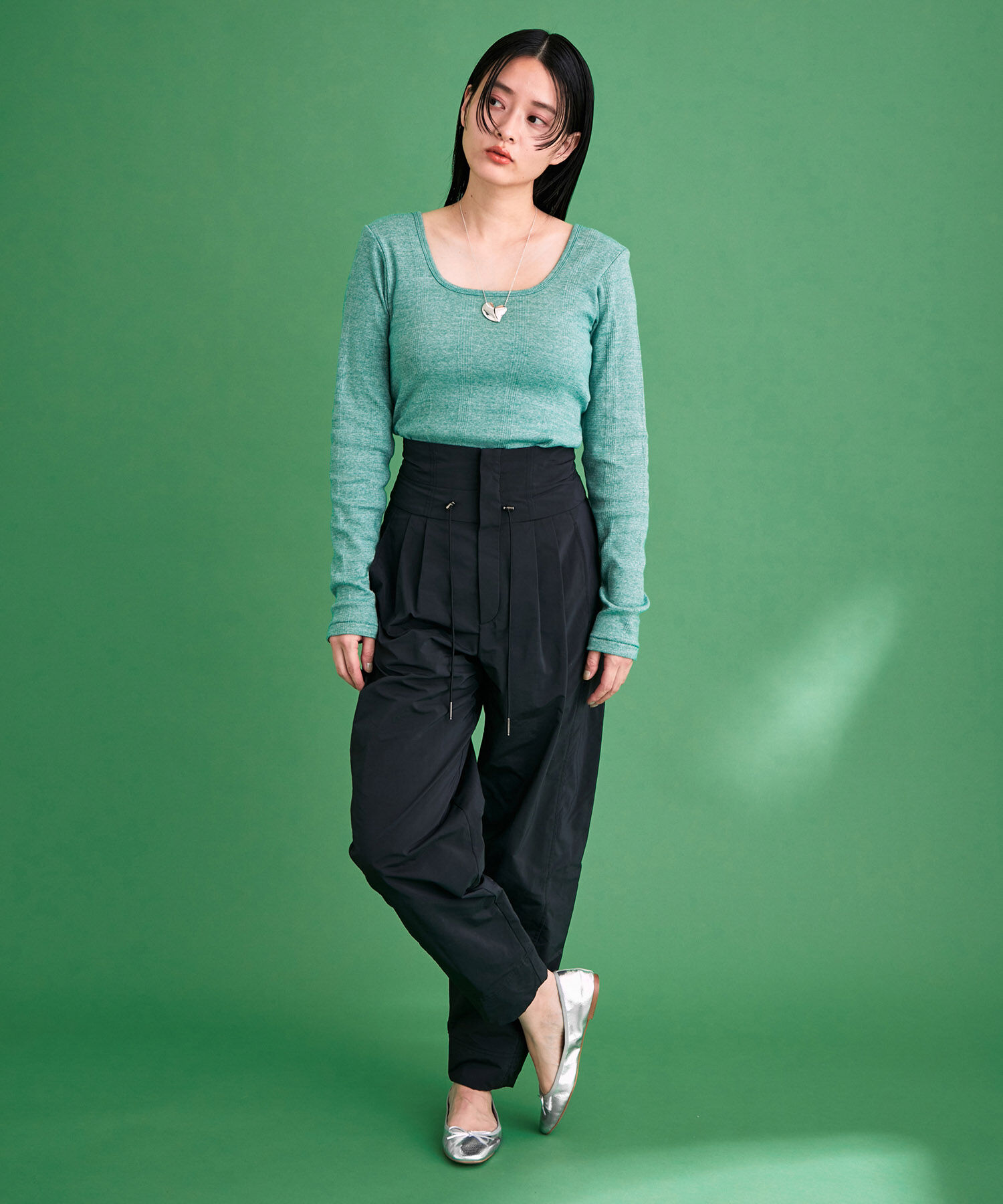 ADAM ET ROPE'「【サステナブル】メタリックバレエ」|バレエシューズ|