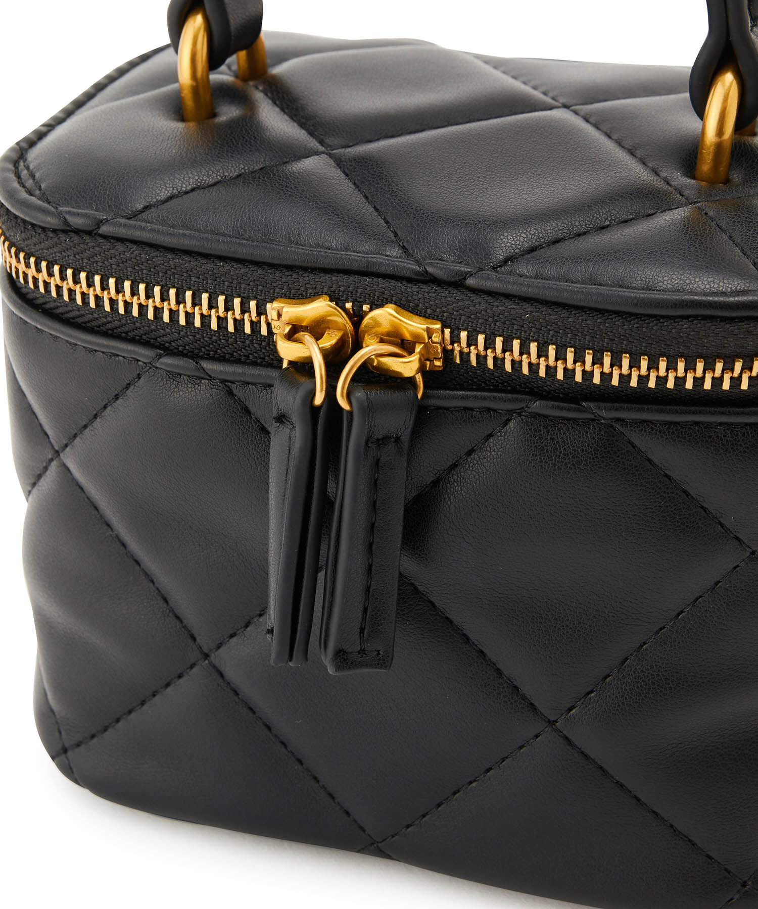 ADAM ET ROPE'「キルティングMINIバニティーバッグ」|ショルダー・メッセンジャー|