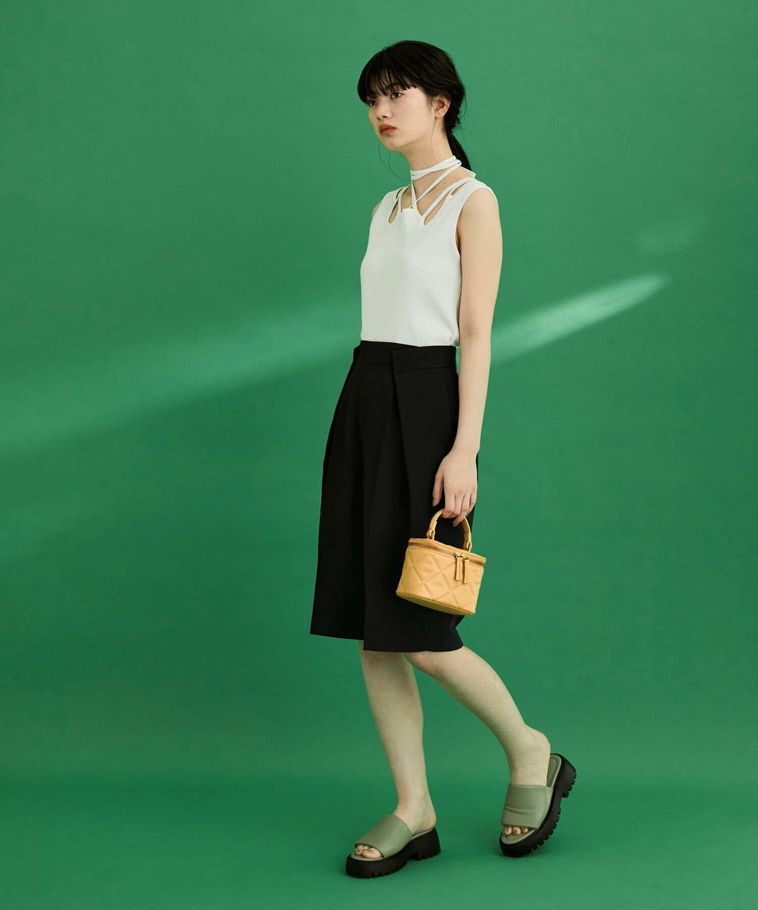 ADAM ET ROPE'「キルティングMINIバニティーバッグ」|ショルダー・メッセンジャー|