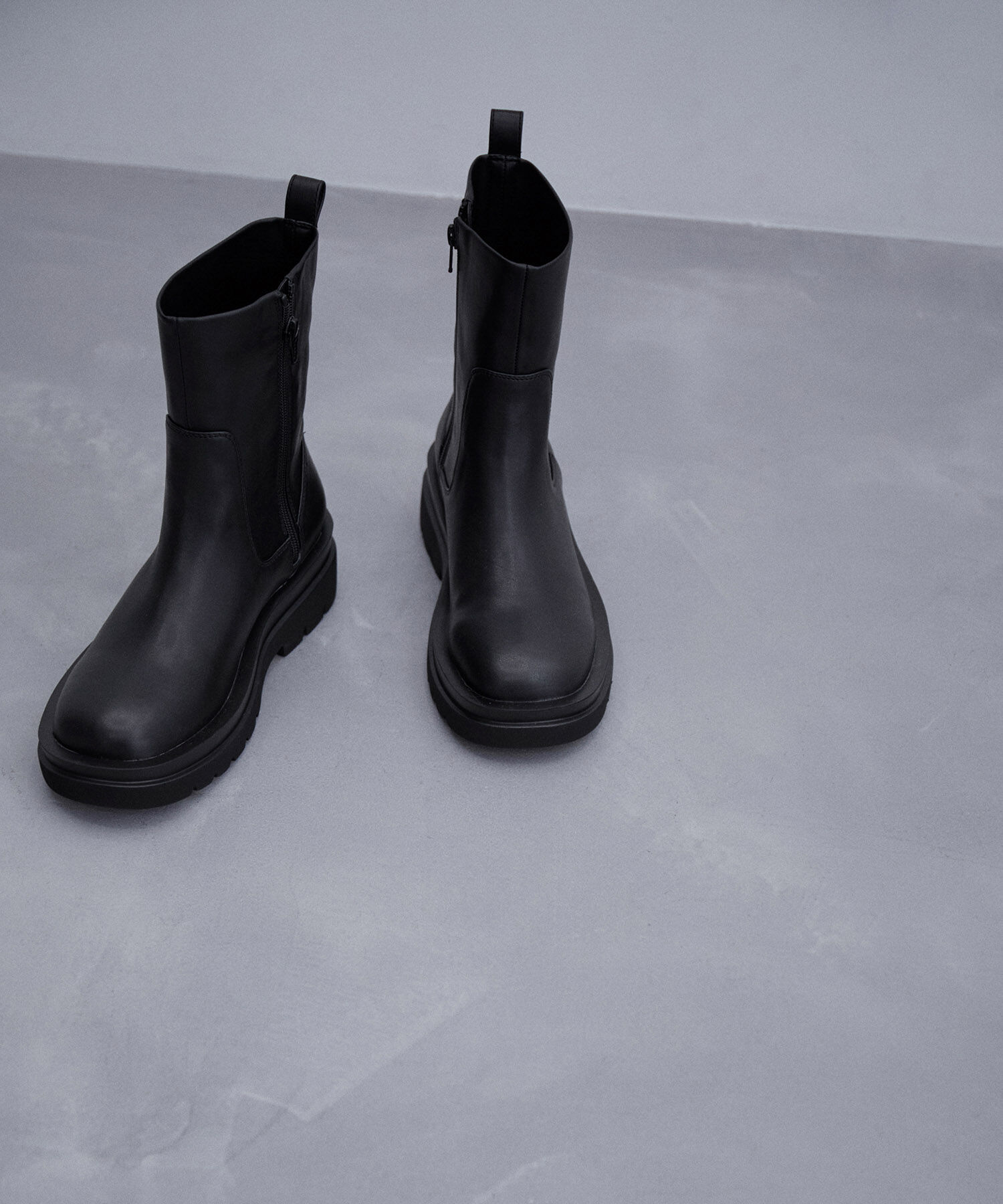 ADAM ET ROPE'「〈追加〉トラックソールストレッチブーツ」|その他|ブラック(01)