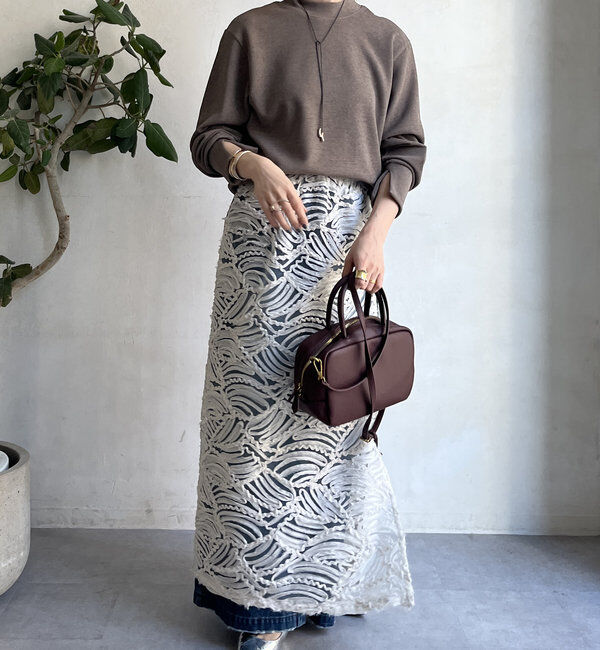  「【WEB限定】裾ラウンドカットトップス」|Tシャツ・カットソー|