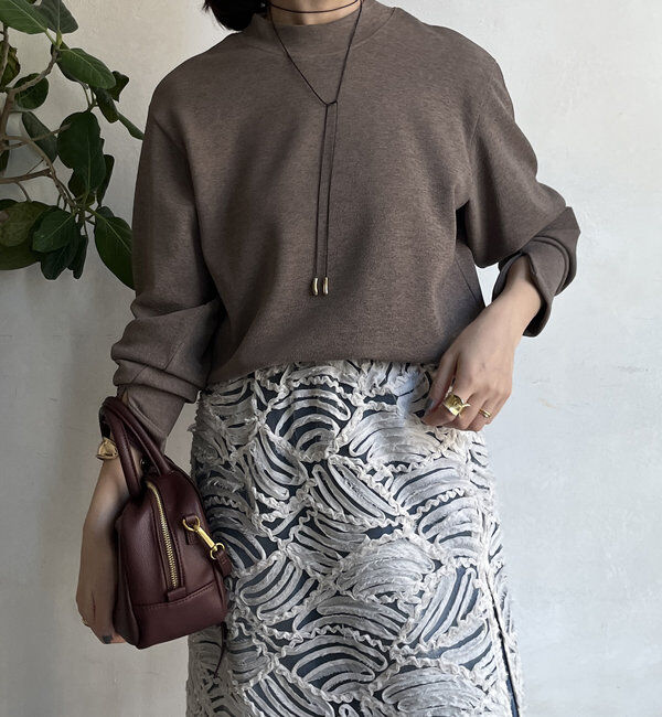  「【WEB限定】裾ラウンドカットトップス」|Tシャツ・カットソー|