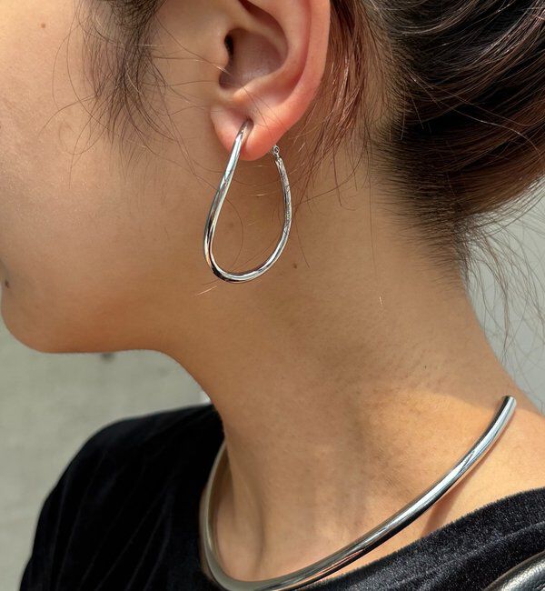  「〈GOLDY/ゴールディ〉カービーフープイヤリング」|リング|シルバー