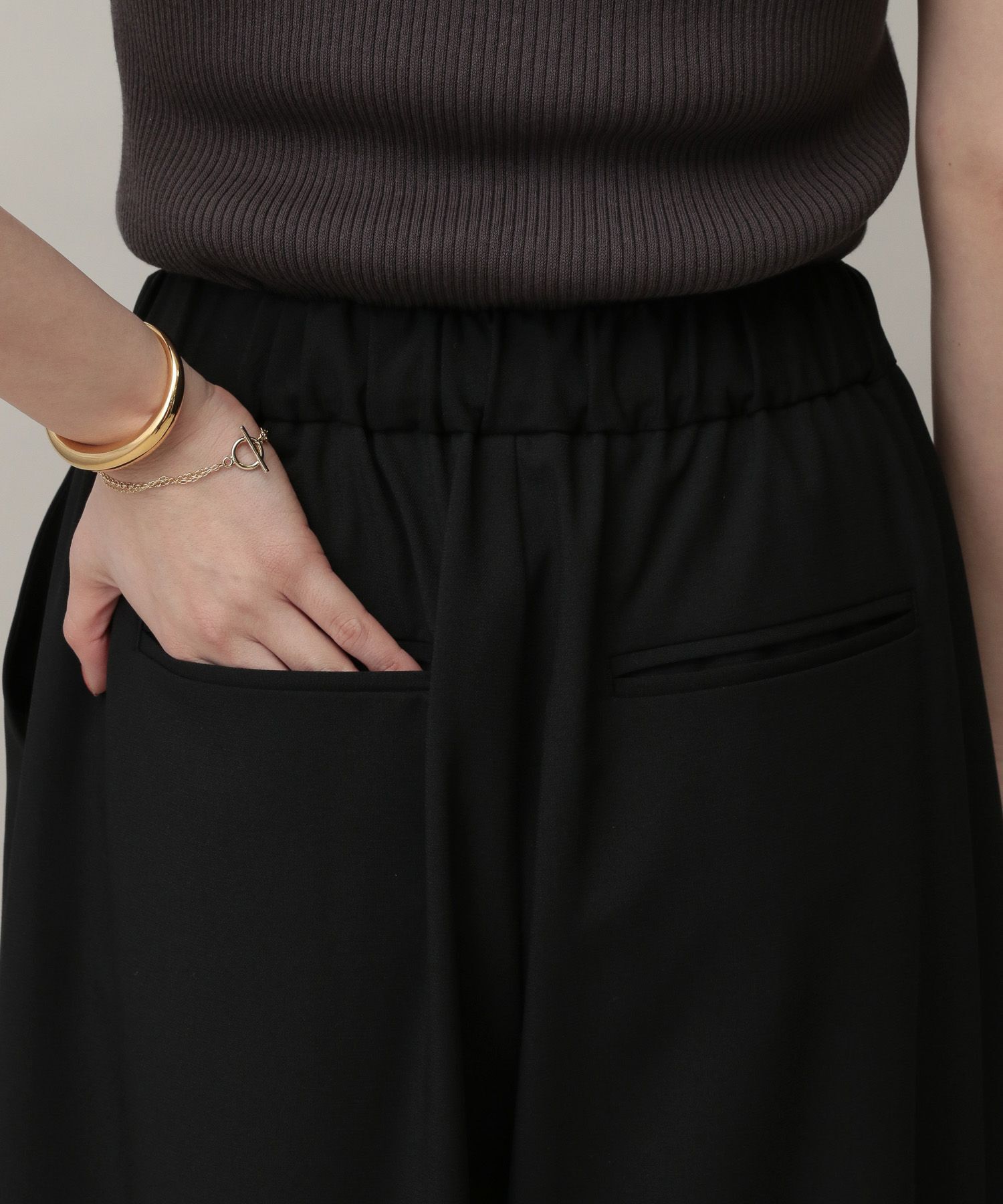 A part by 「スラックスコクーンパンツ」|チノ|