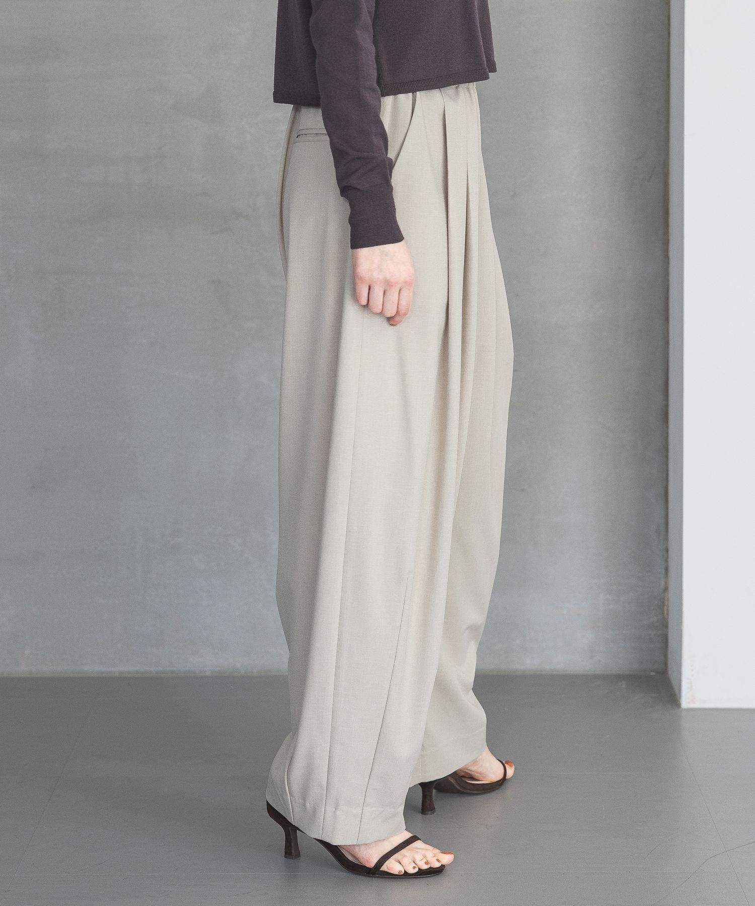 A part by 「スラックスコクーンパンツ」|チノ|
