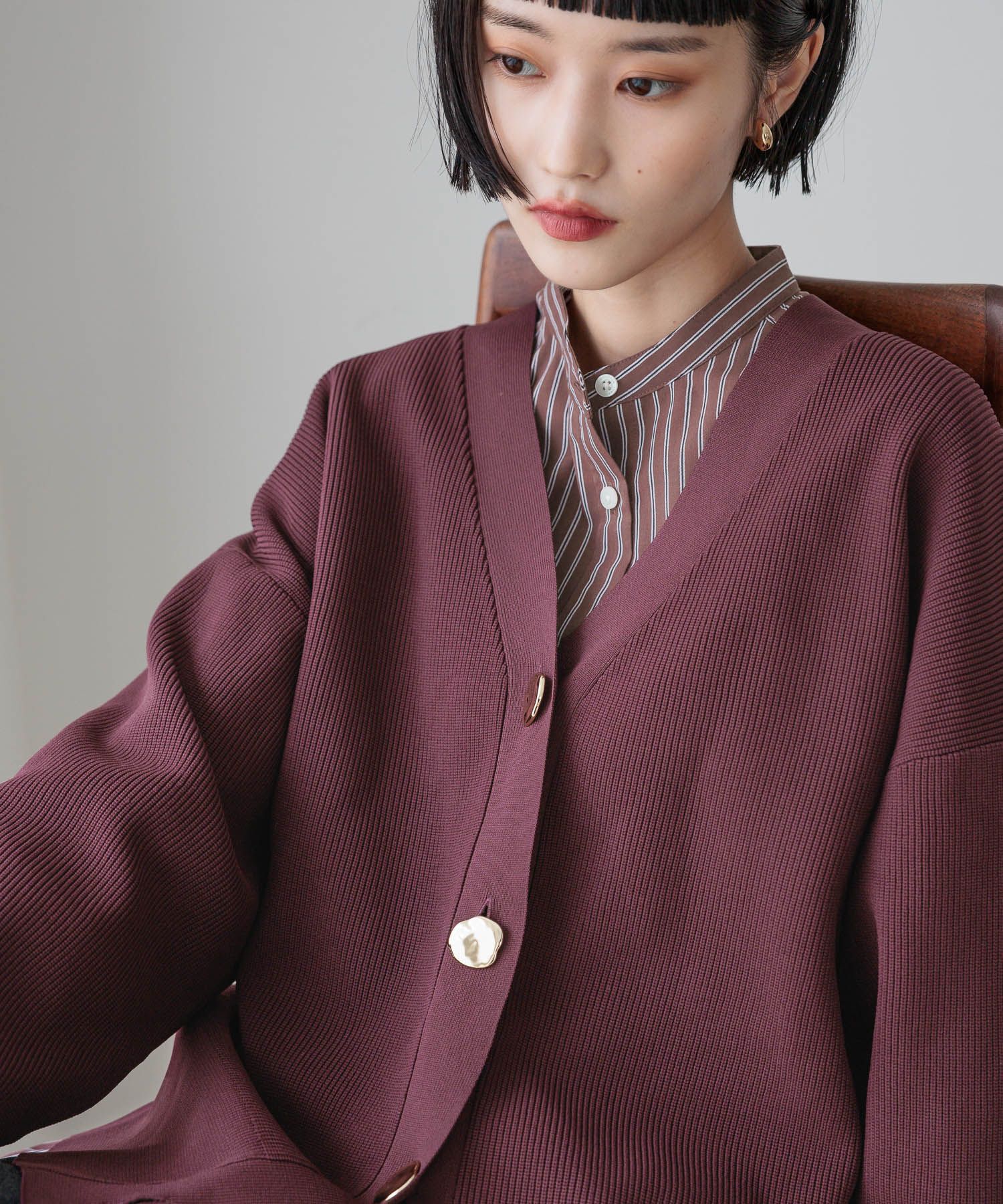 LOWRYS FARM「デコボタンＢＩＧＶカーディガン」|ニット・セーター|