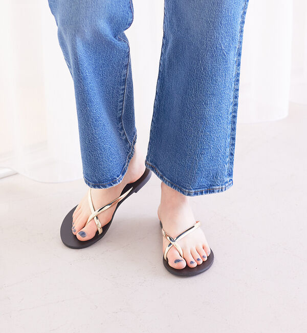 Rouge vif「NICOLAS LAINAS クロスストラップサンダル」|サンダル|