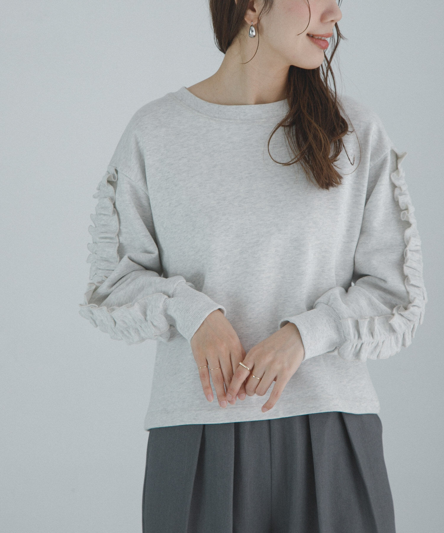 Sonny Label 「『WEB限定』フリルスリーブスウェットプルオーバー」|スウェット・ジャージ|オートミール