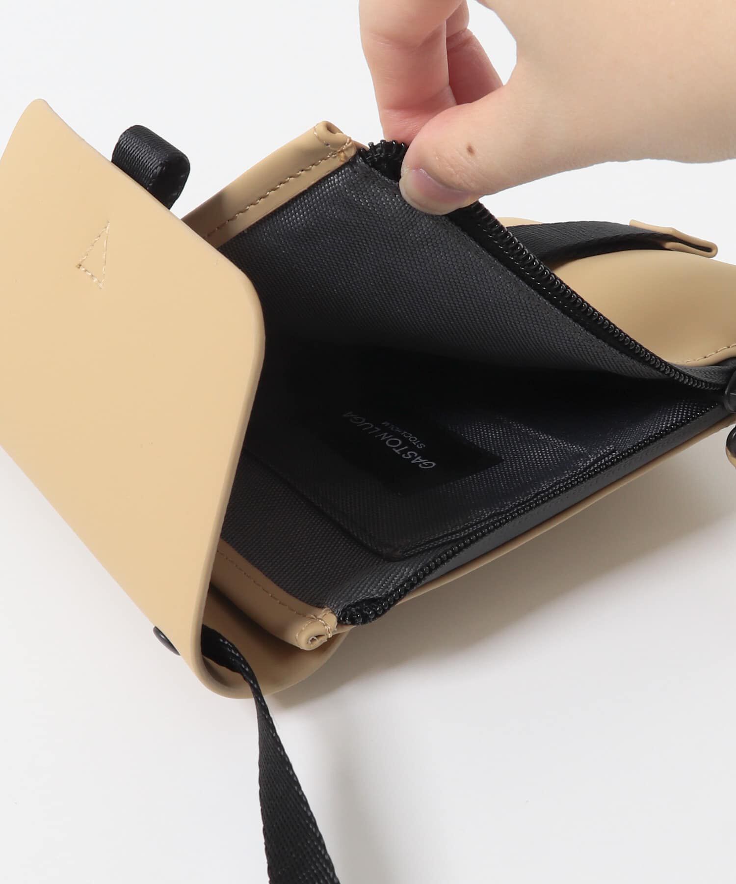 SENSE OF PLACE by URBAN RESEARCH「GASTON LUGA　Splash Mini Crossbody」|ショルダー・メッセンジャー|