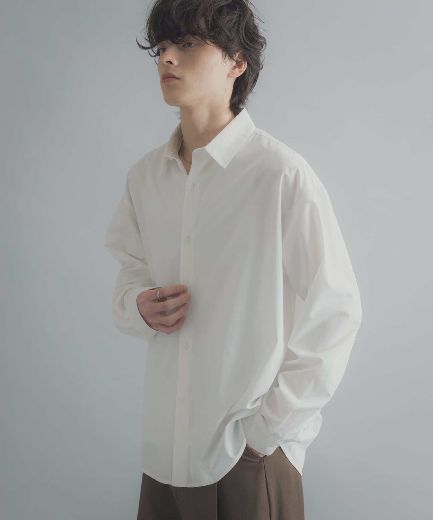 SENSE OF PLACE by URBAN RESEARCH「『イージーケア/速乾/接触冷感』コンフォートレギュラーカラーシャツ」|シャツ・ブラウス|