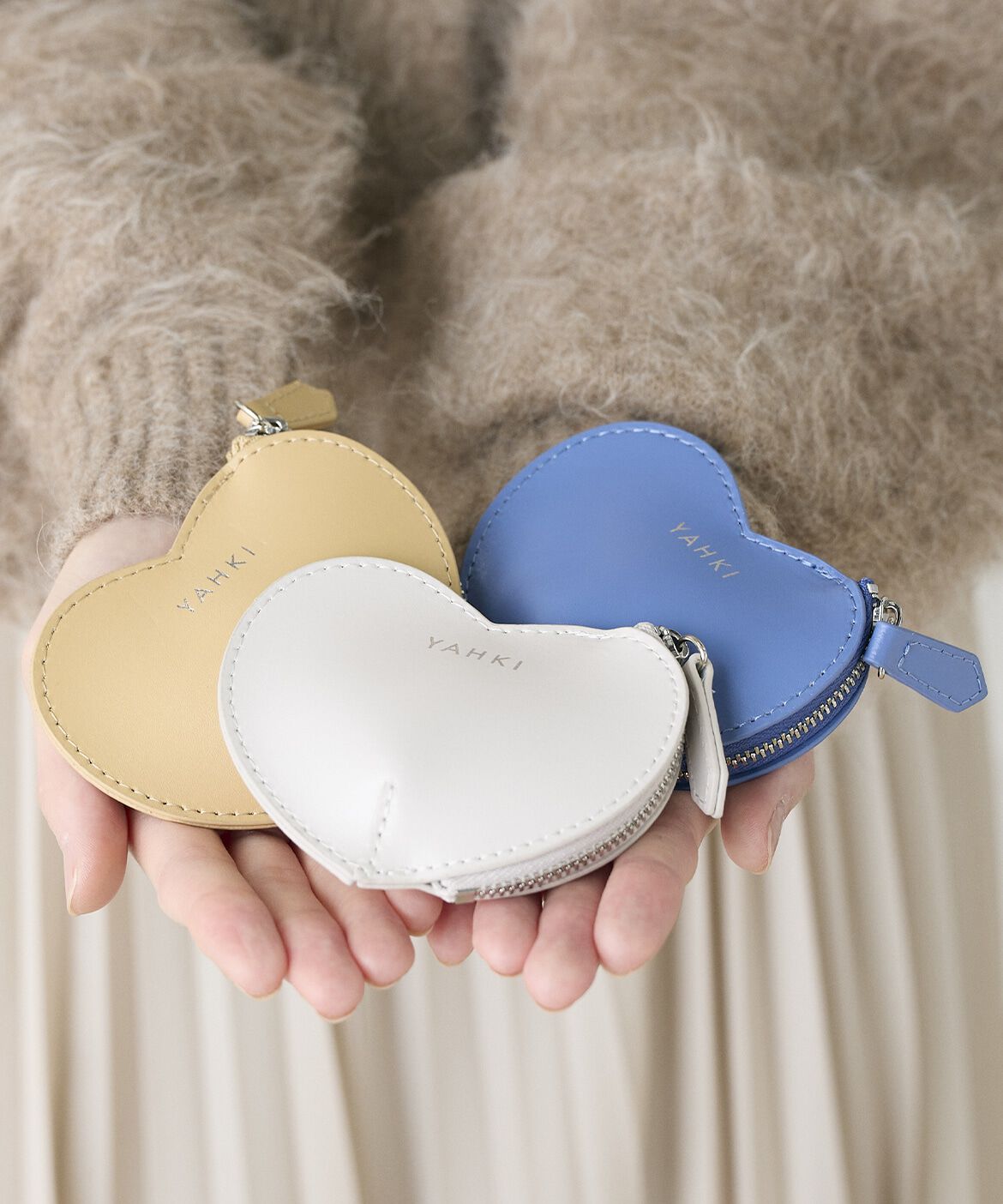 INED「《SUPERIOR CLOSET》W FACEハートレザーミニポーチ《YAHKI》」|コインケース|