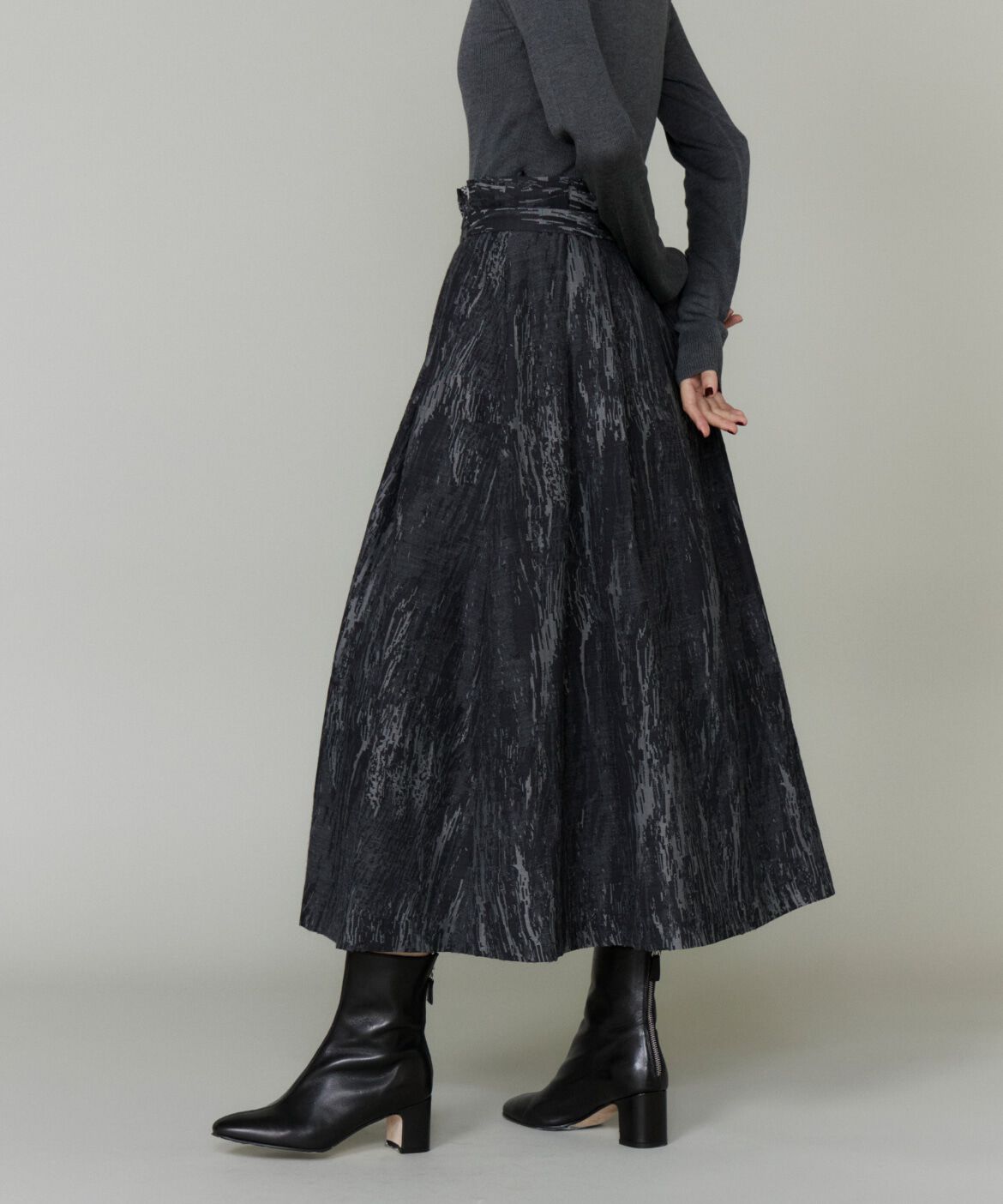 la veille by SUPERIOR CLOSET「《大きいサイズ》ジャガードタックスカート　」|フレア|