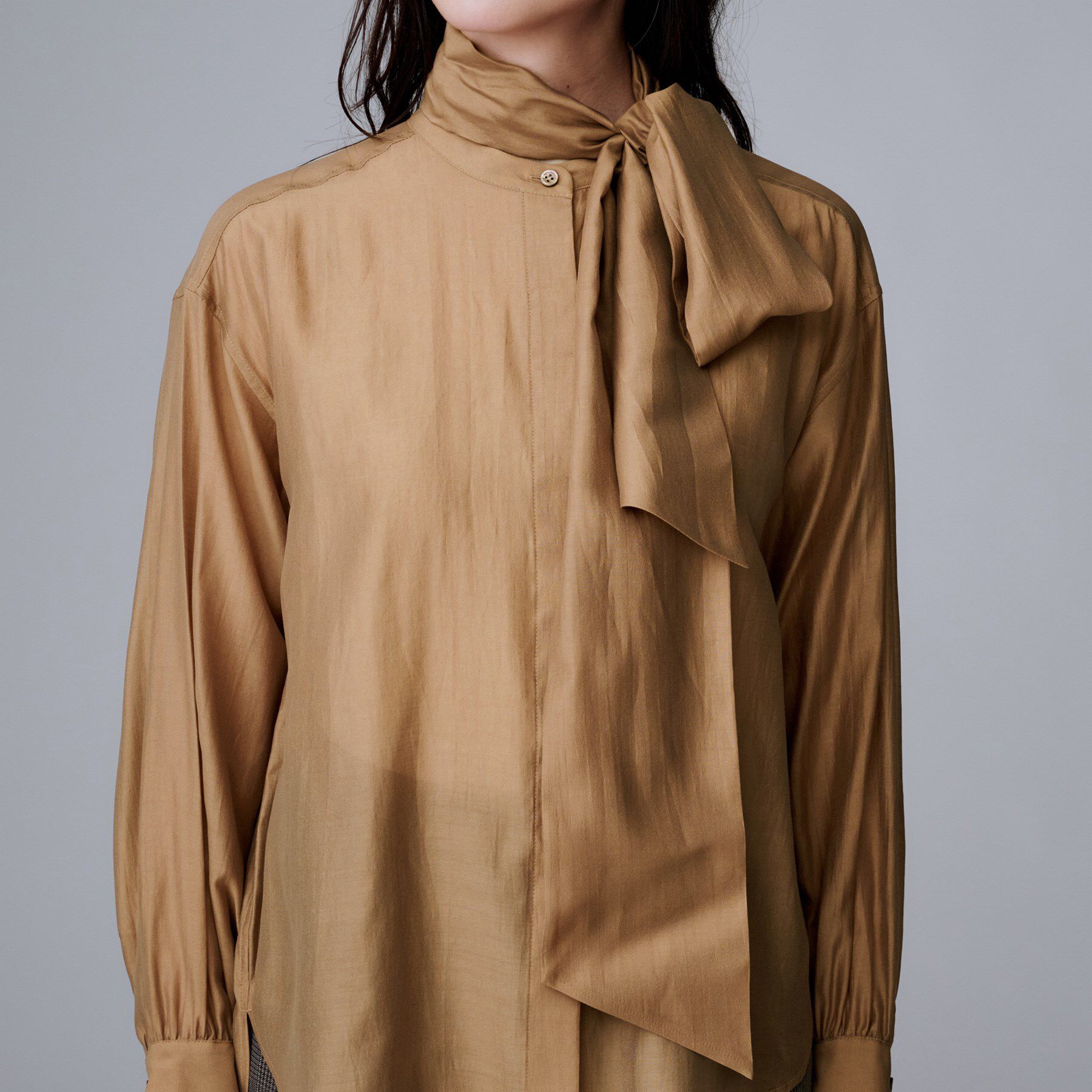 UNTITLED「【ボウタイリボン/バンドカラー/レイヤード】2WAYシアーブラウス」|シャツ・ブラウス|