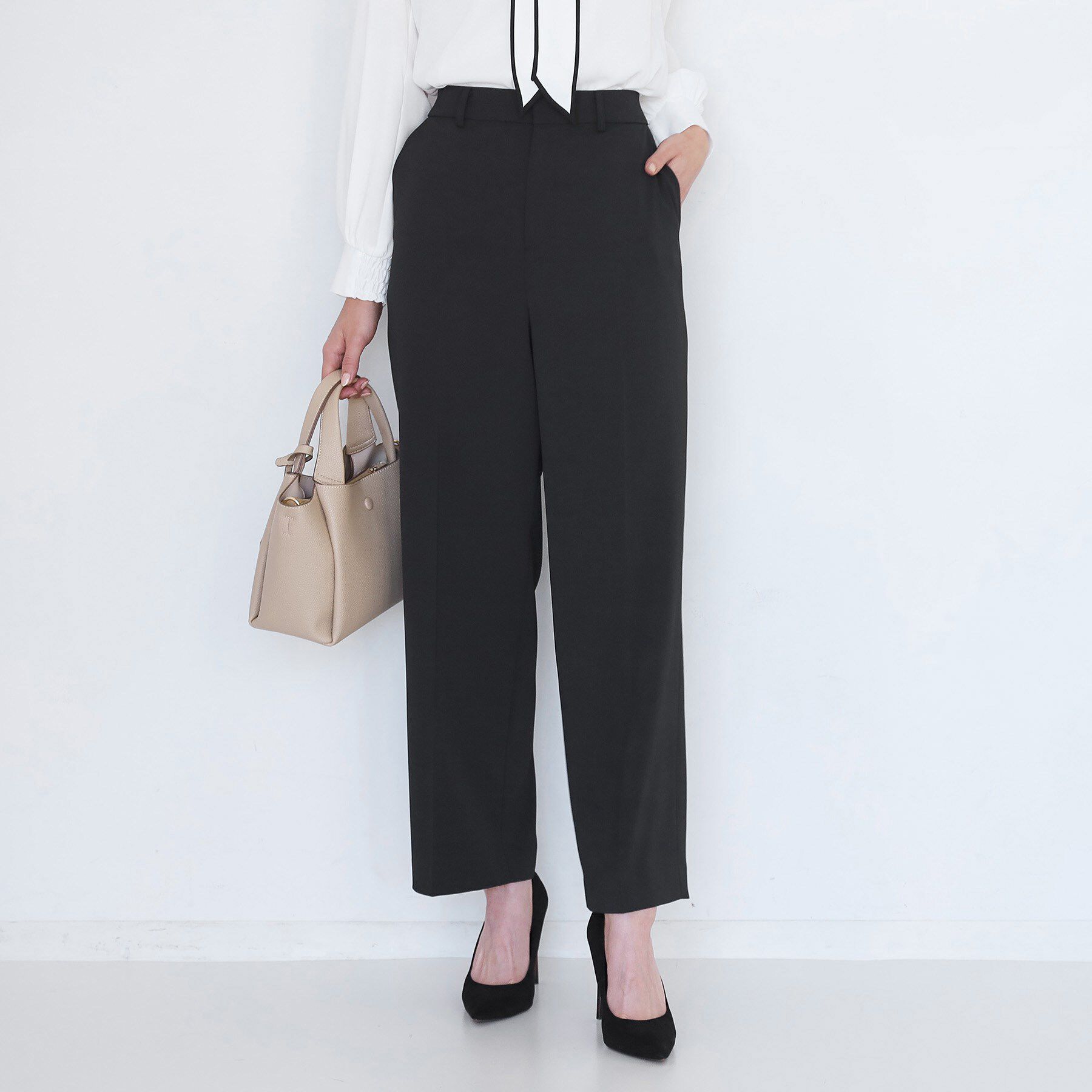 COUP DE CHANCE「【手洗い可／日本製／伸縮性／スーツ可】センタープレス入りストレートワイドパンツ」|その他|