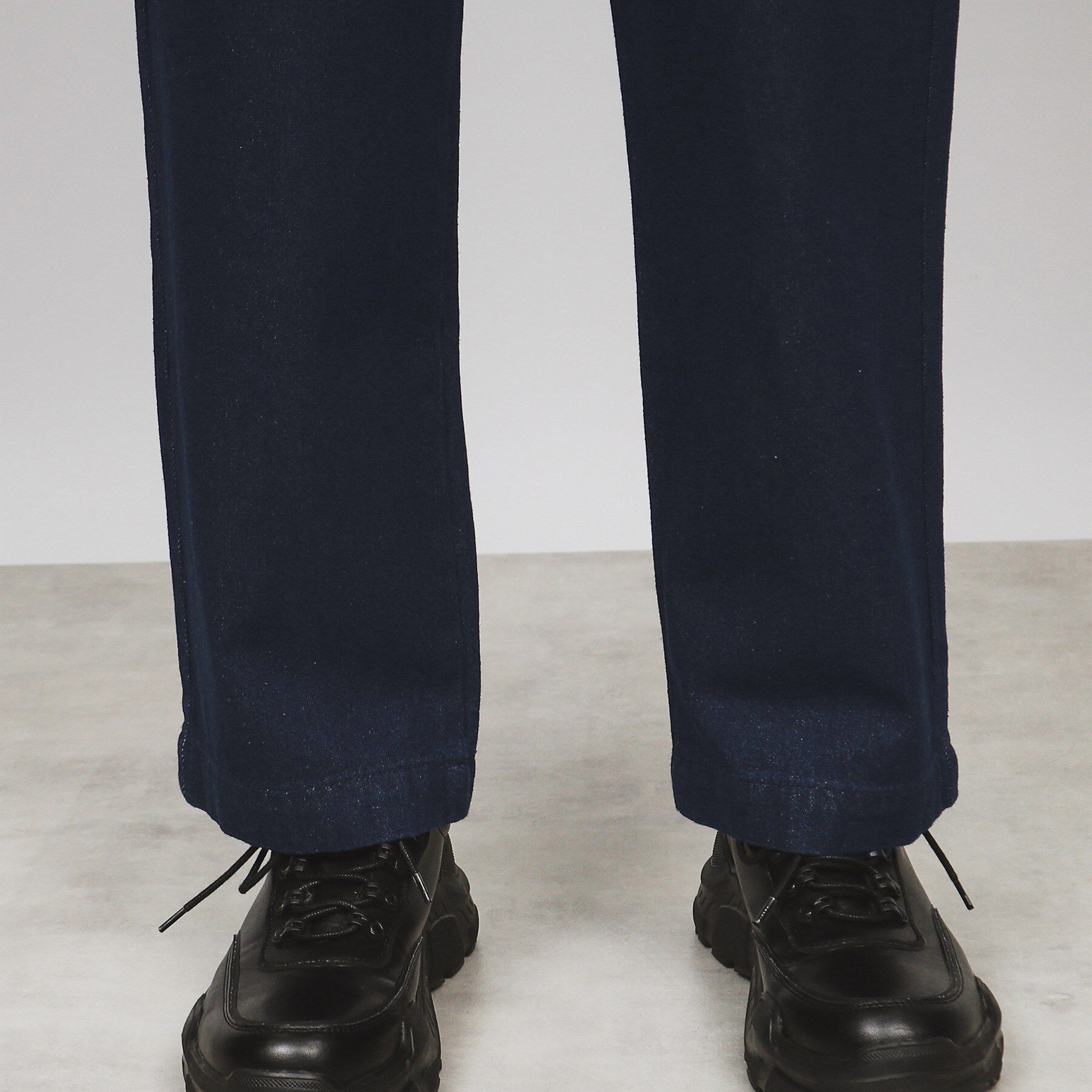 tk.TAKEO KIKUCHI「テーパードデニムパンツ」|デニム|