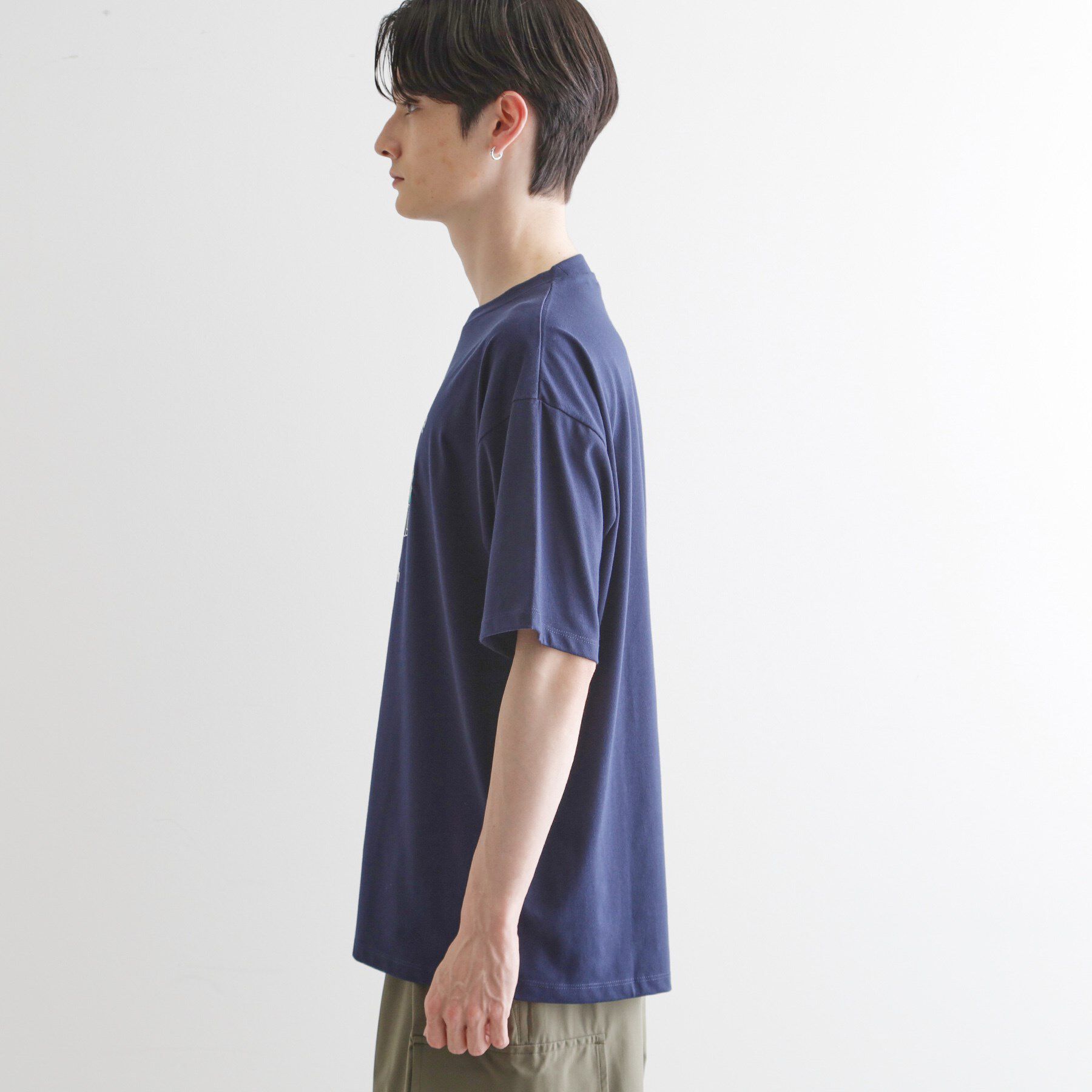 tk.TAKEO KIKUCHI「パッチクロス刺繍Tシャツ」|Tシャツ・カットソー|