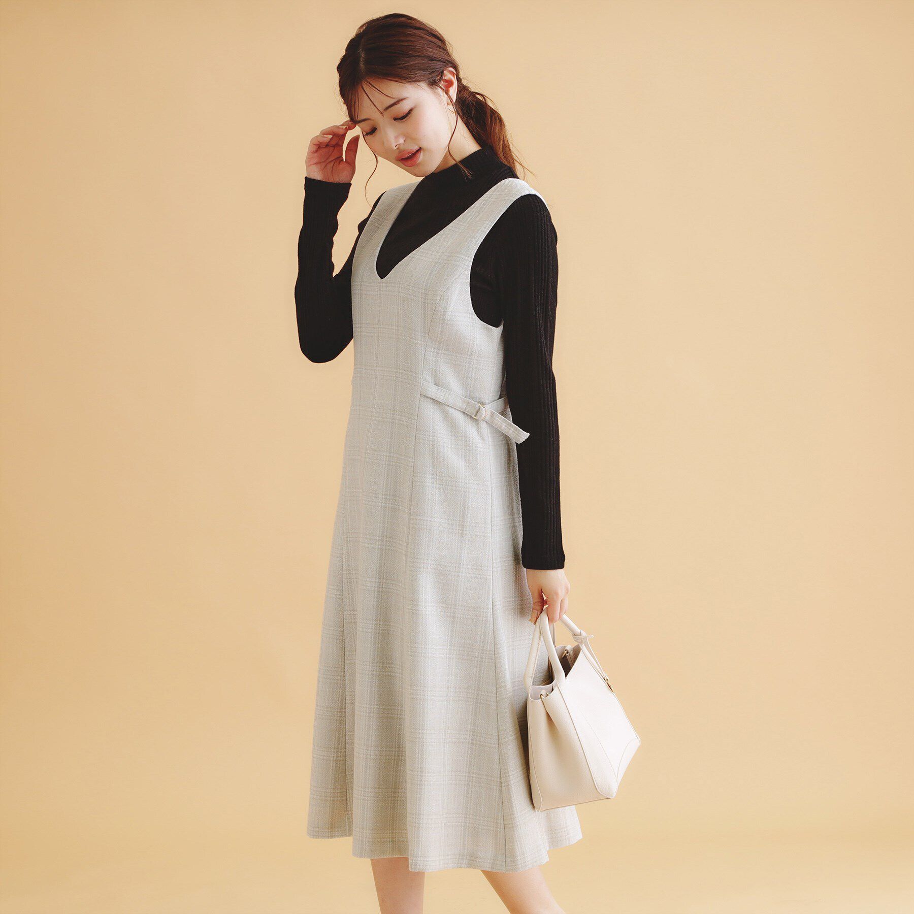 index「《美人百花掲載》チェック柄Vネックジャンパースカート【洗濯機洗い可/イージーアイロン】」|ワンピース|