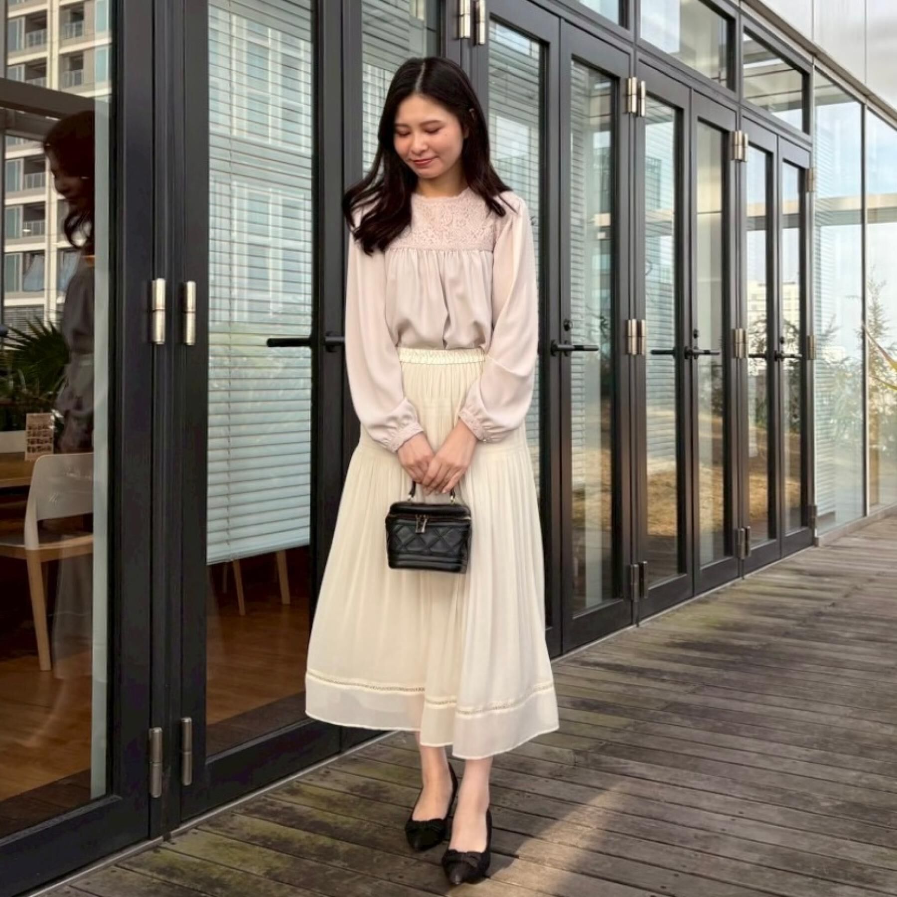 Couture broach「【ハレの日・通勤】レースドッキング ブラウス」|シャツ・ブラウス|