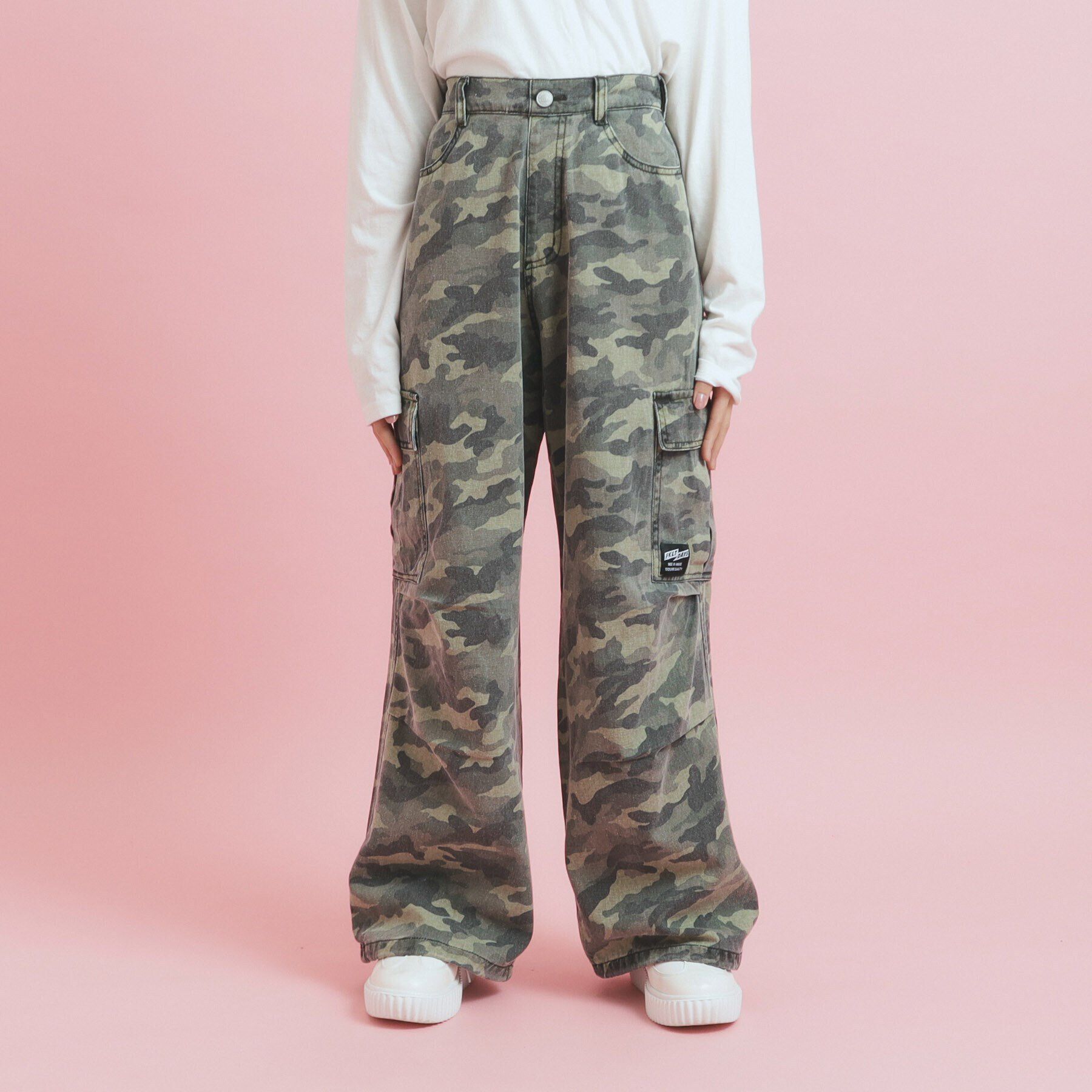 PINK-latte「ゆったりシルエットのカーゴパンツ」|その他|