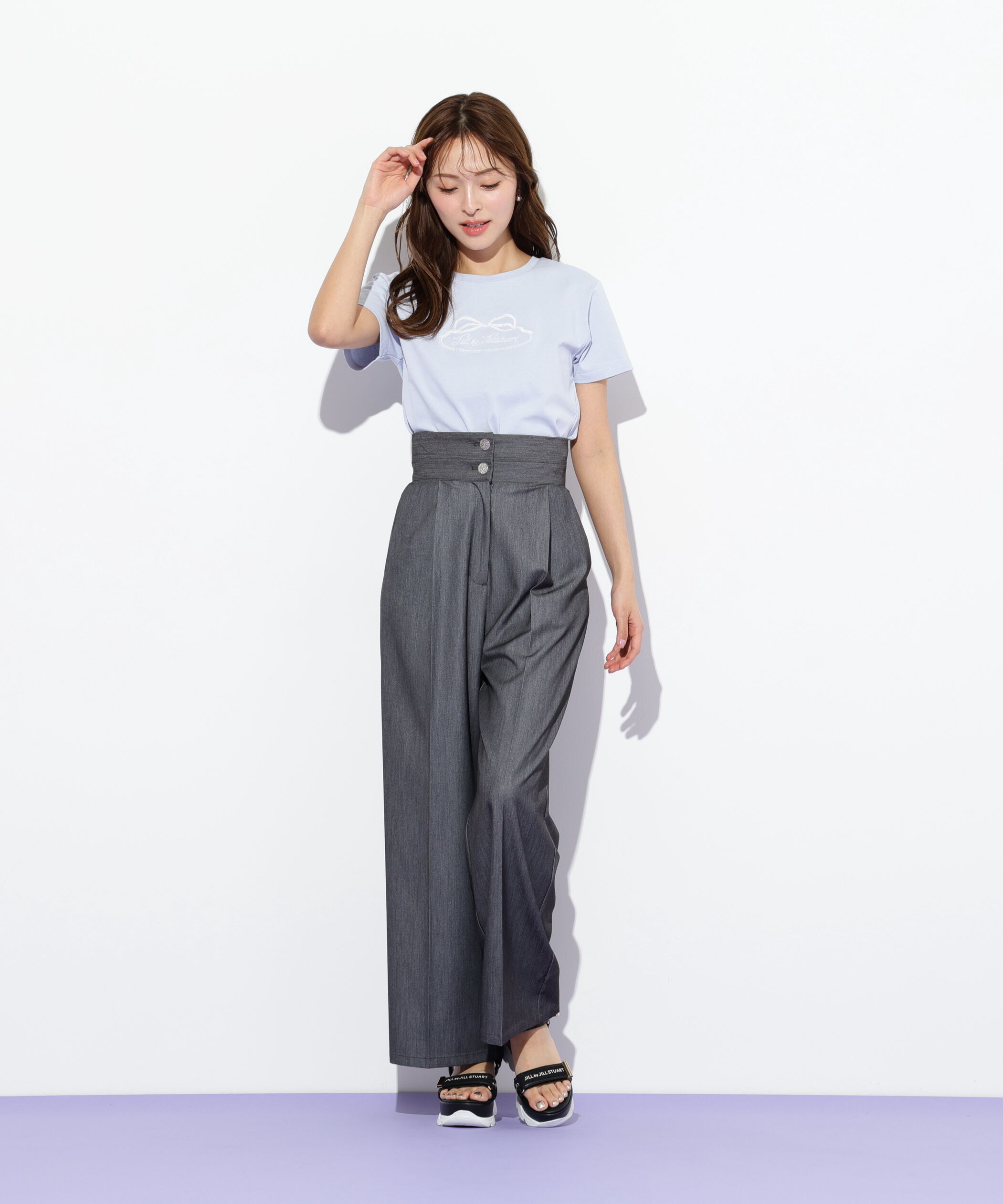  「オーガニックコットンリボンフレームロゴTシャツ」|Tシャツ・カットソー|