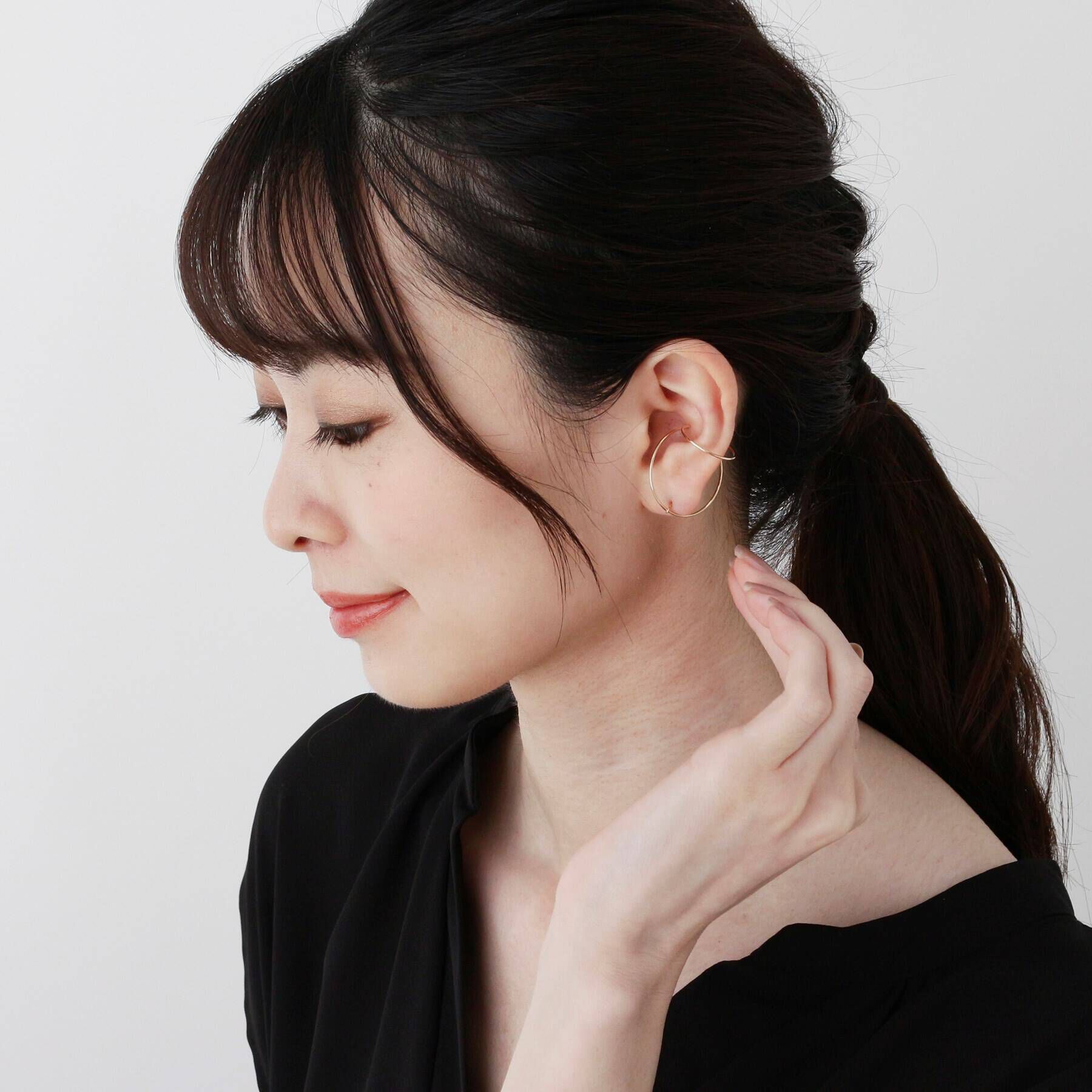 COCOSHNIK「K10ダブルフープ イヤーカフピアス（片耳用）」|ピアス|