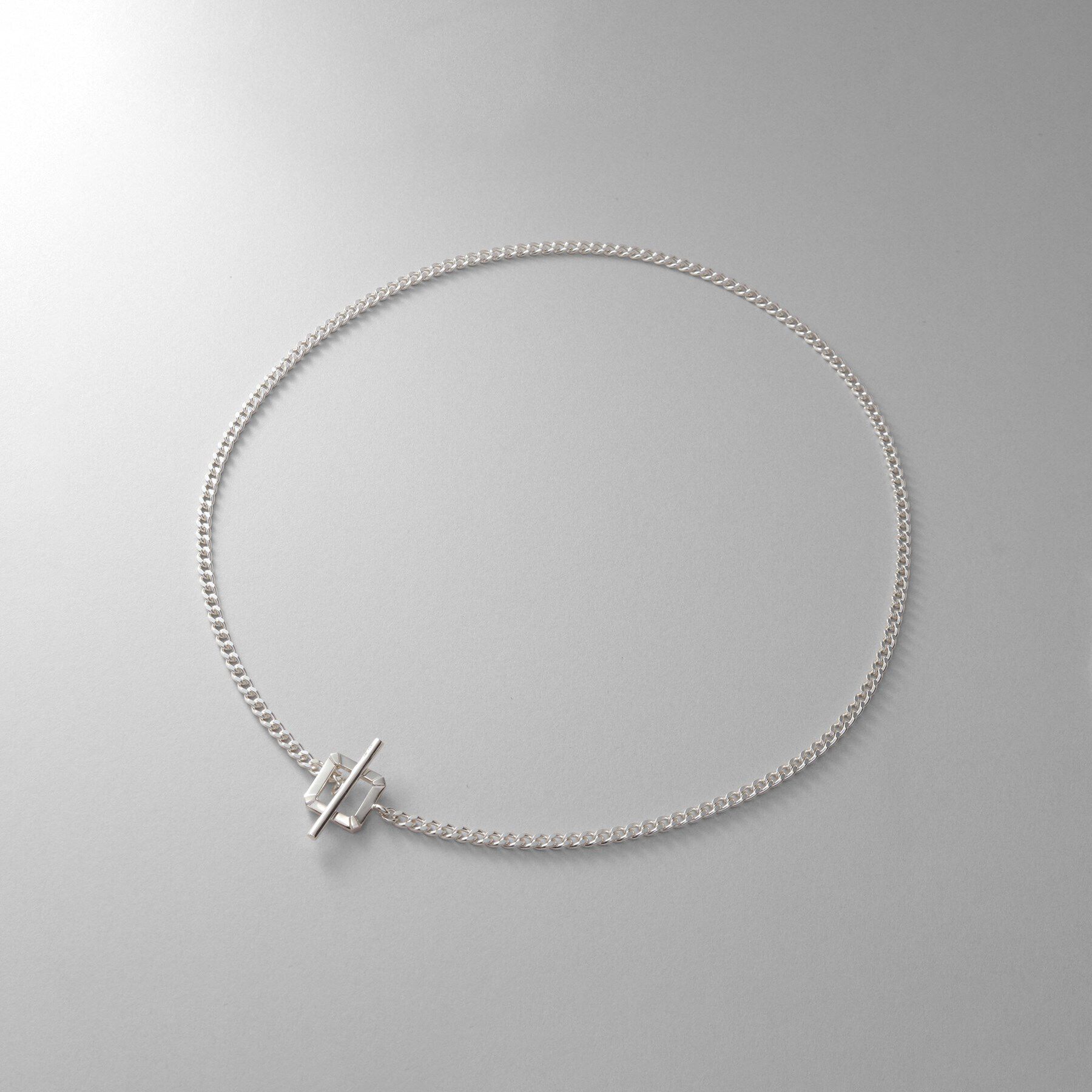 COCOSHNIK ONKITSCH「シルバー カーブチェーン スクエアマンテルネックレス」|ネックレス|