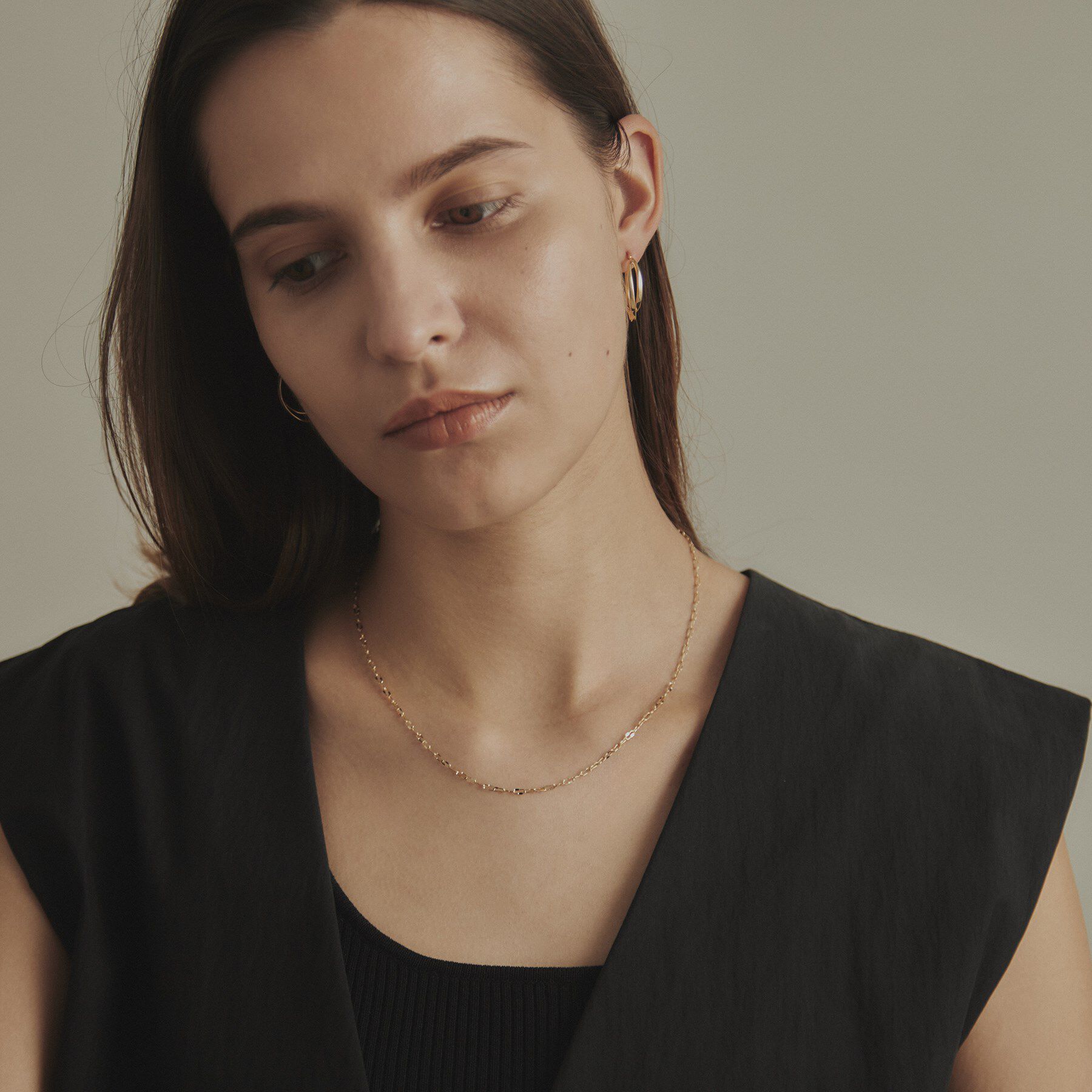 COCOSHNIK「K10ハーフプレスクリップ ネックレス」|ネックレス|