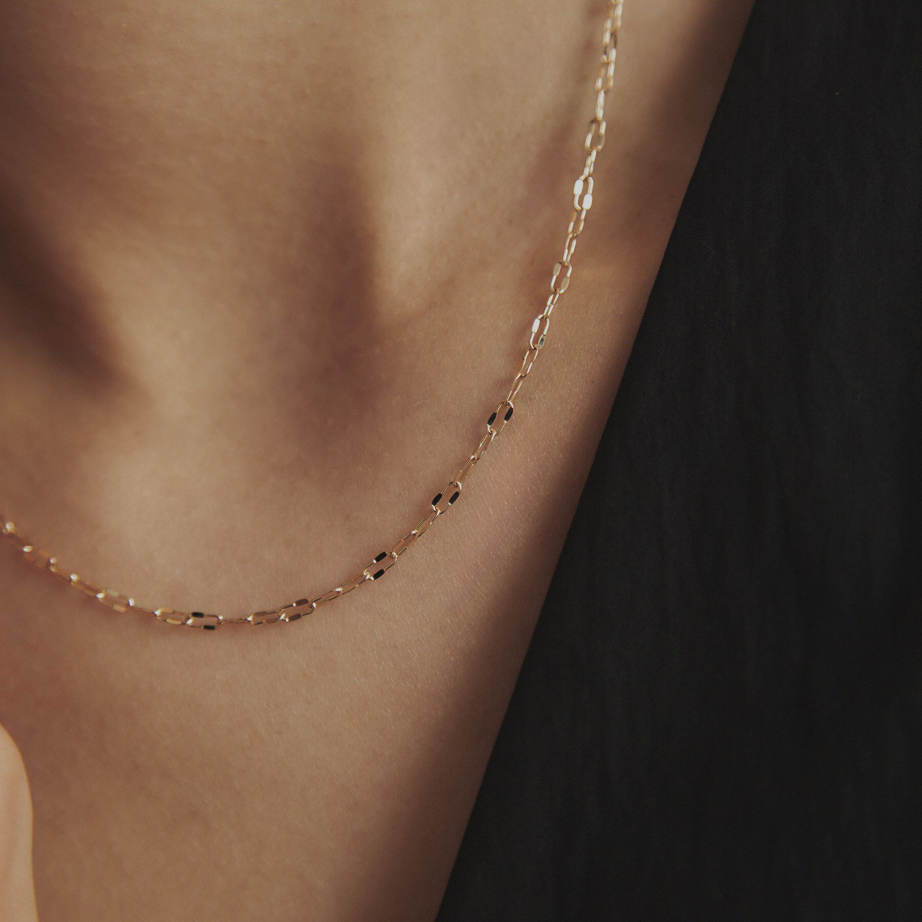 COCOSHNIK「K10ハーフプレスクリップ ネックレス」|ネックレス|