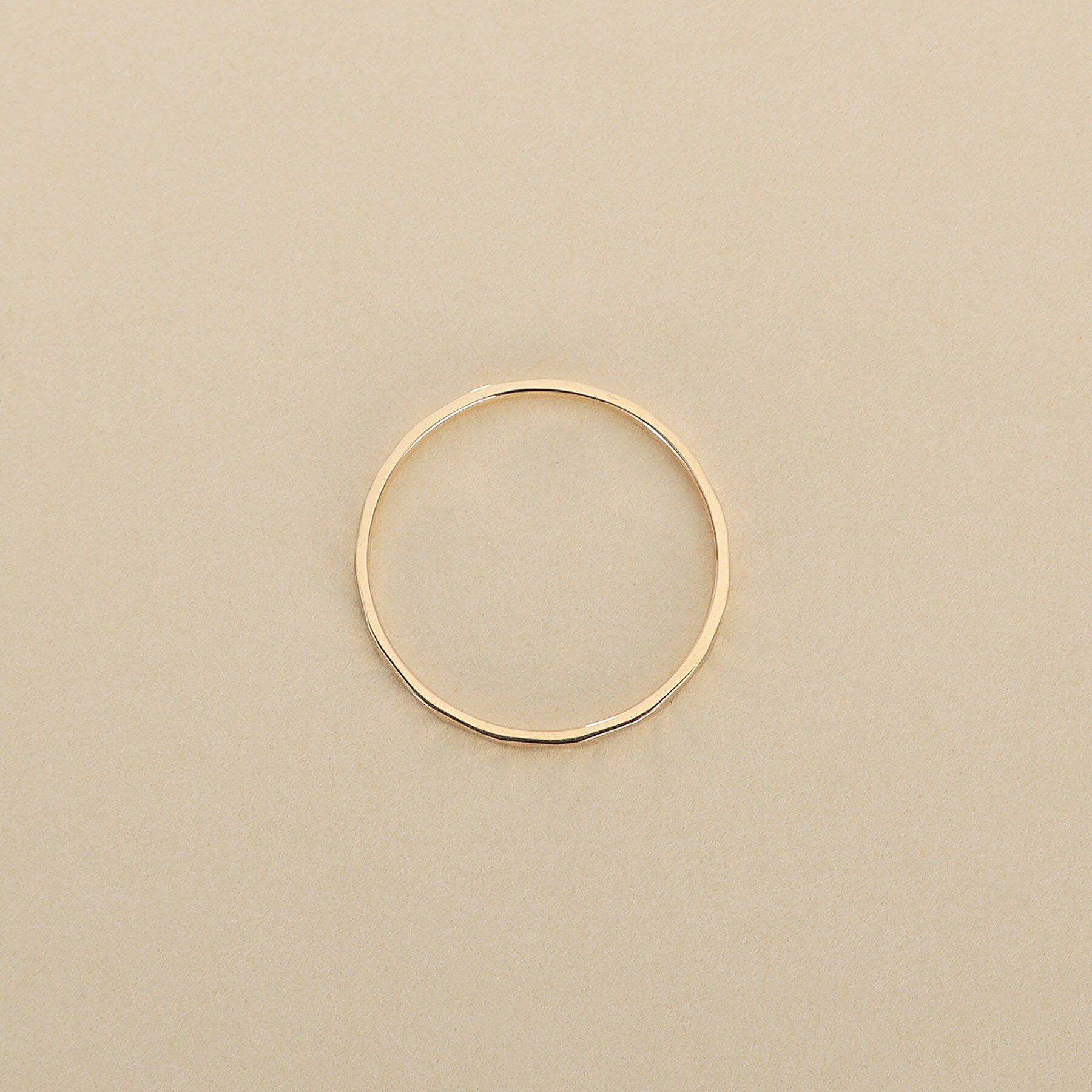 COCOSHNIK ONKITSCH「K10スキニーリング ダイアゴナルカット」|リング|