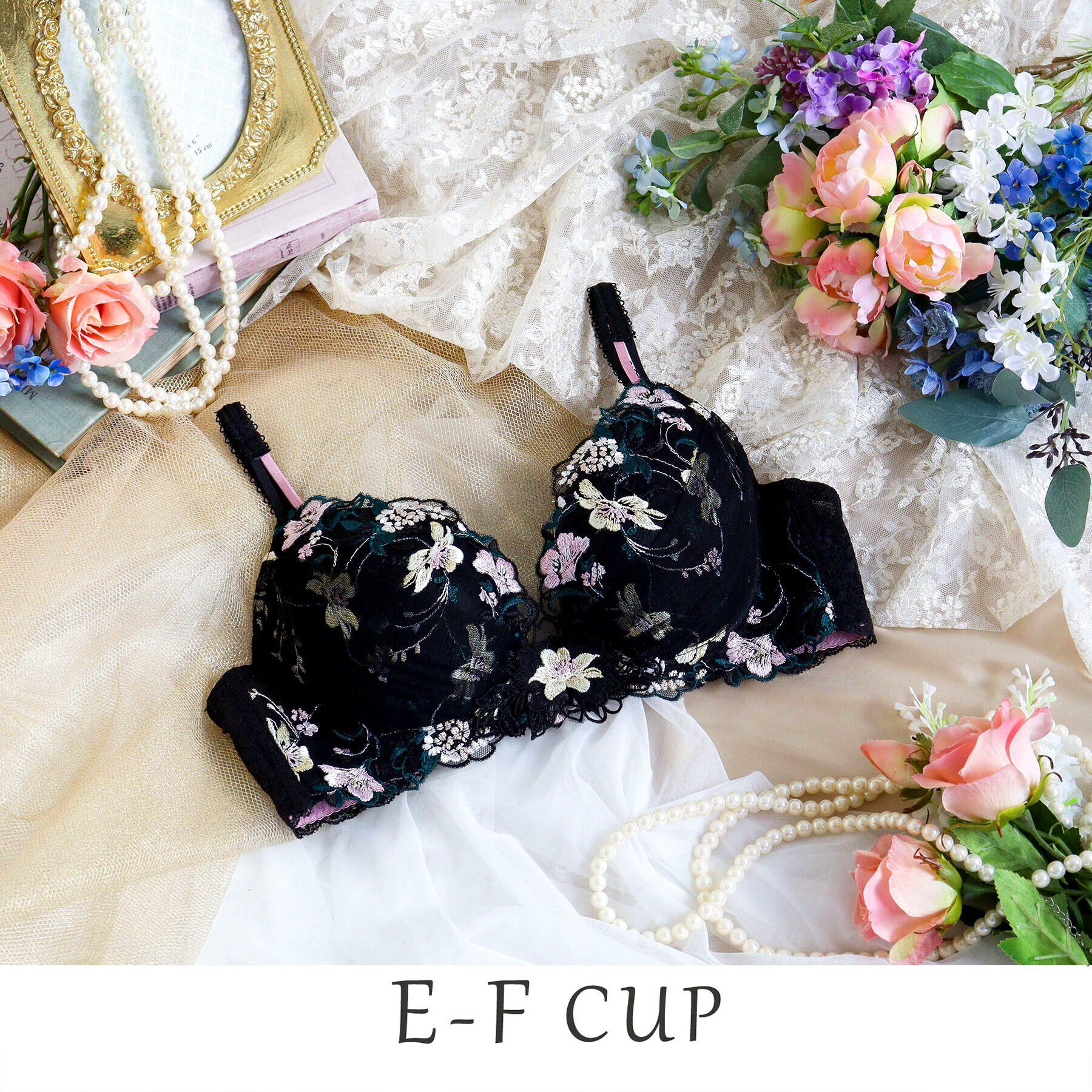 Risa Magli「アイリィー ブラジャー（E-F）＜V Make Type＞」|インナー|ブラック(019)