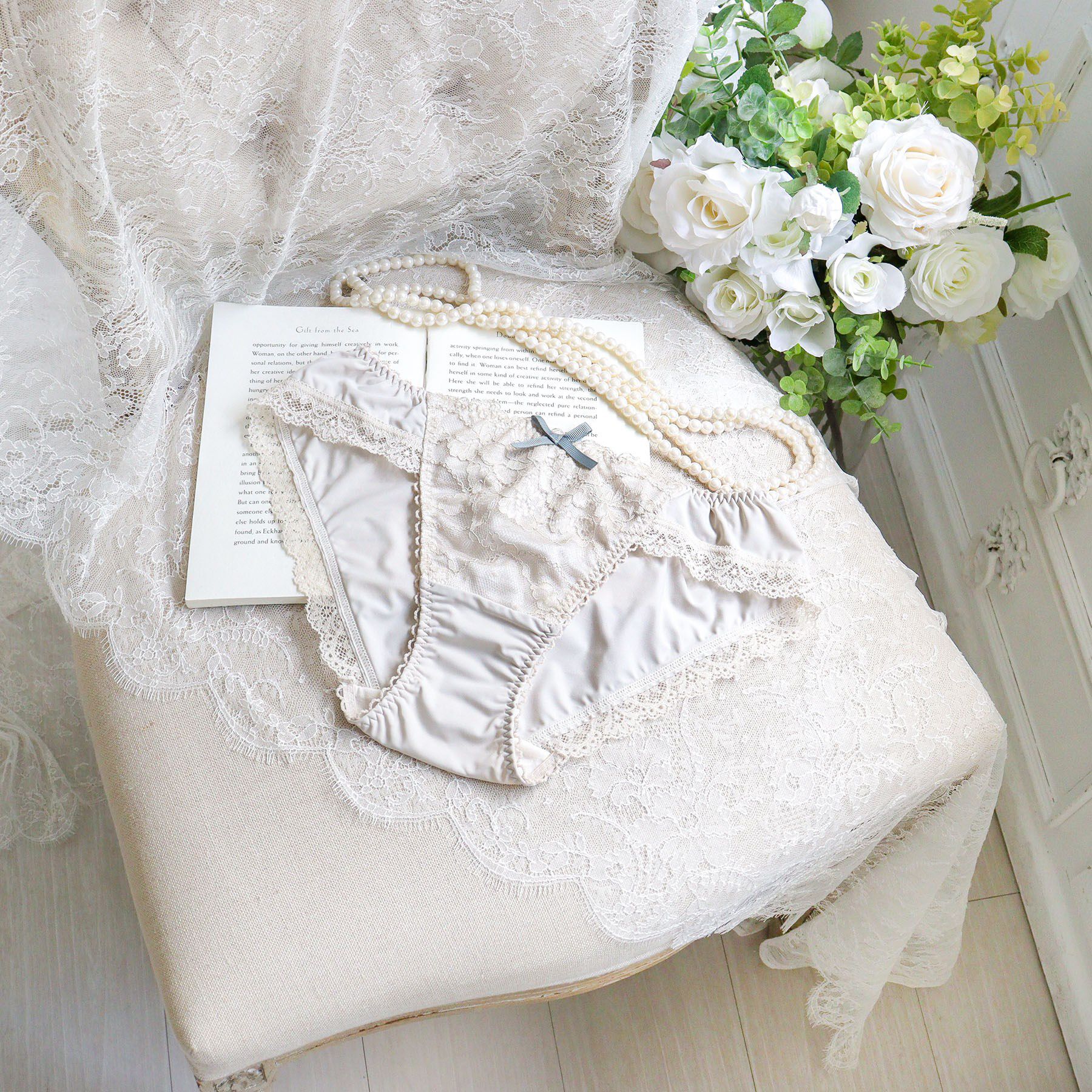 Risa Magli「ノーラ ノーマルショーツ」|インナー|グレージュ(050)