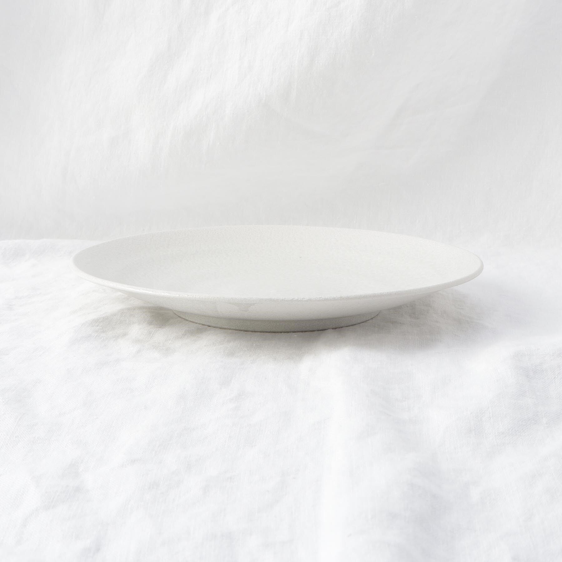 212 KITCHEN STORE「煌 超軽量 大皿 WH」|食器・キッチングッズ|