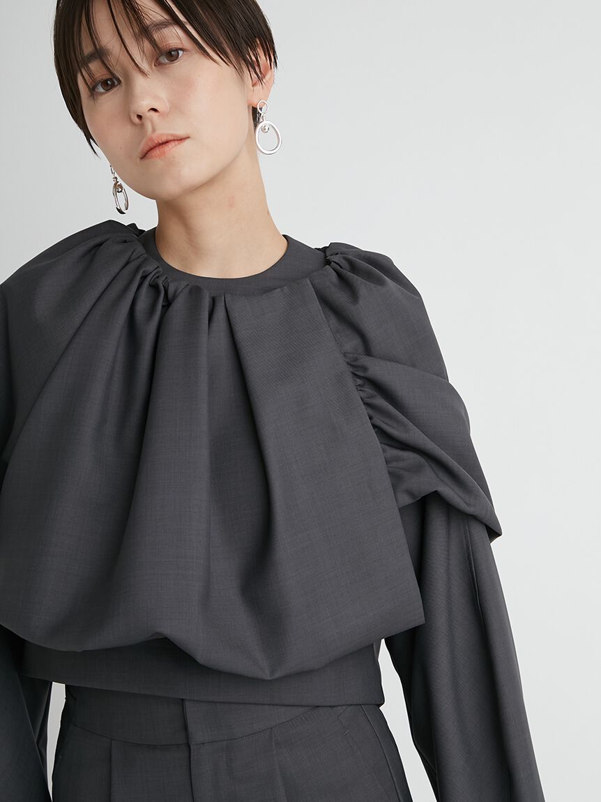 emmi atelier「【emmi atelier】金子綾 コラボケープ付きブラウス」|シャツ・ブラウス|