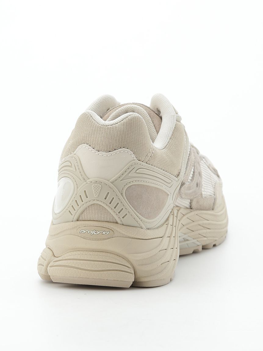 emmi「【Saucony for emmi】Progrid Omni 9」|スニーカー|